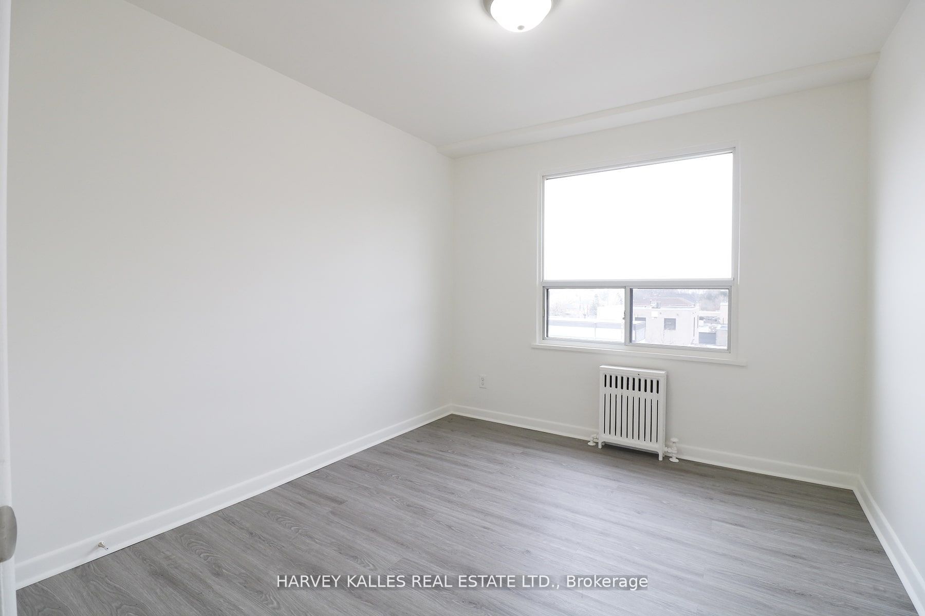 500 Gilbert Avenue 209 Property Photo 7