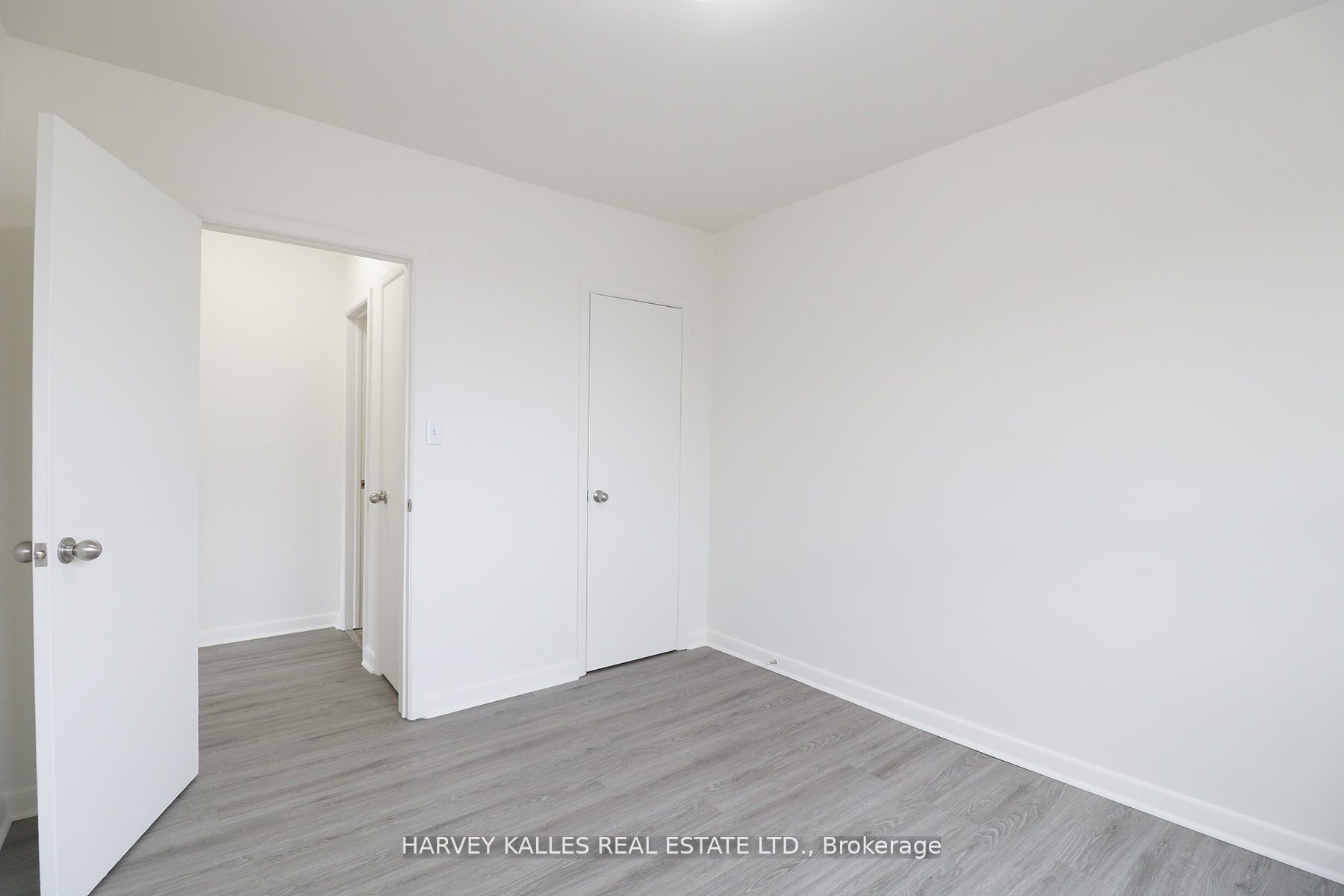 500 Gilbert Avenue 209 Property Photo 10
