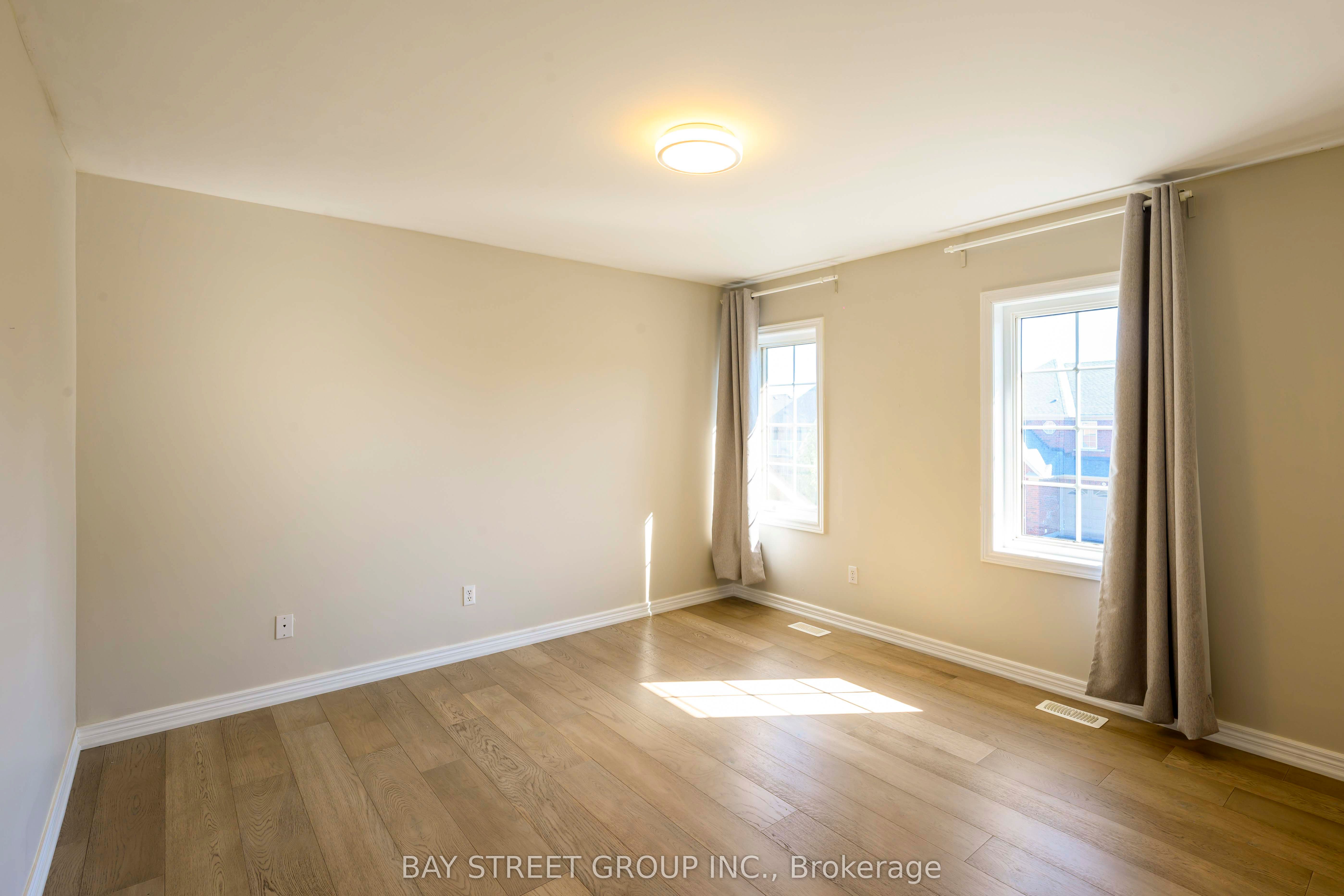 2292 Blue Oak Circle Property Photo 20