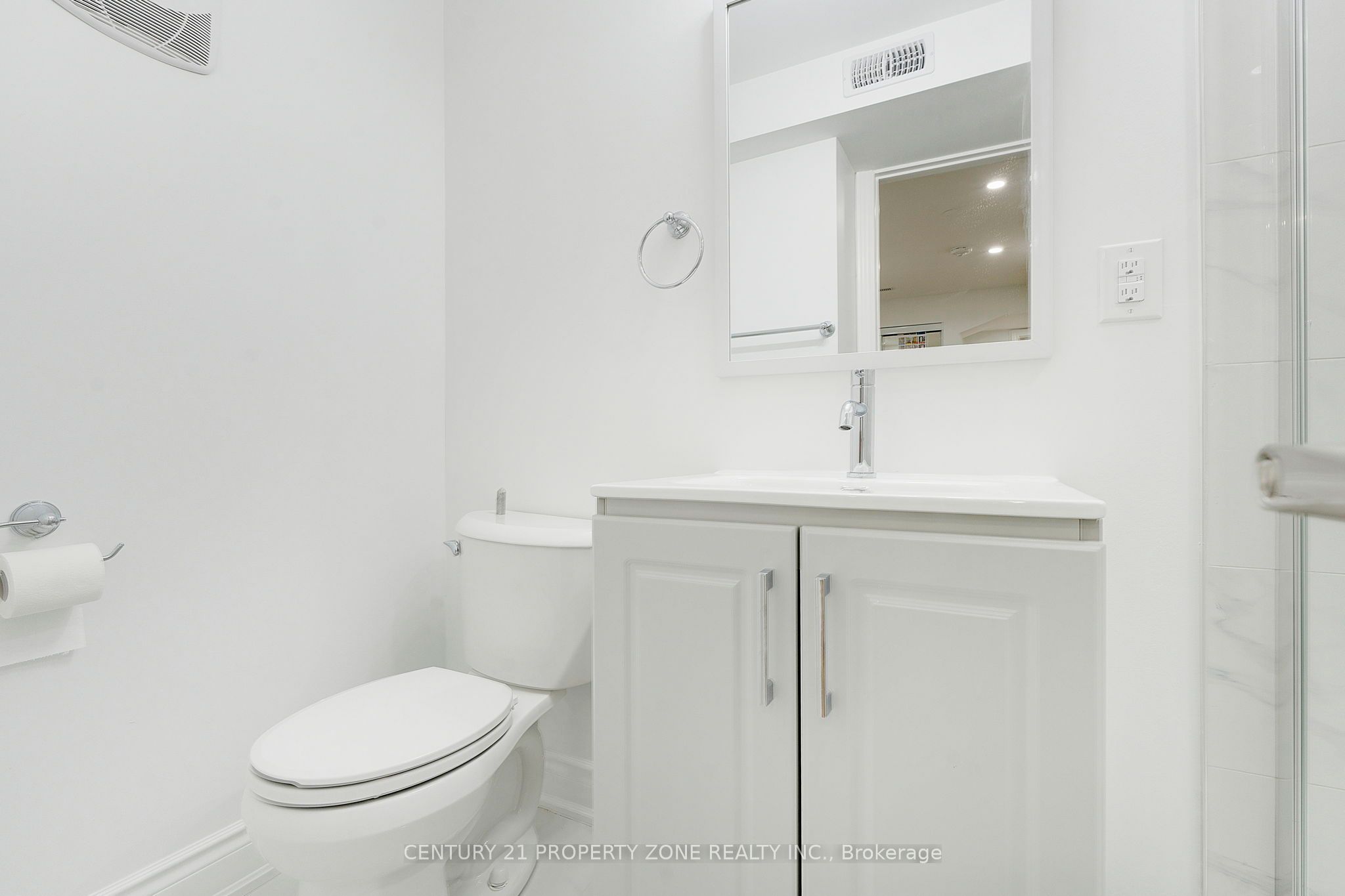 458 Bergamot Avenue Property Photo 29