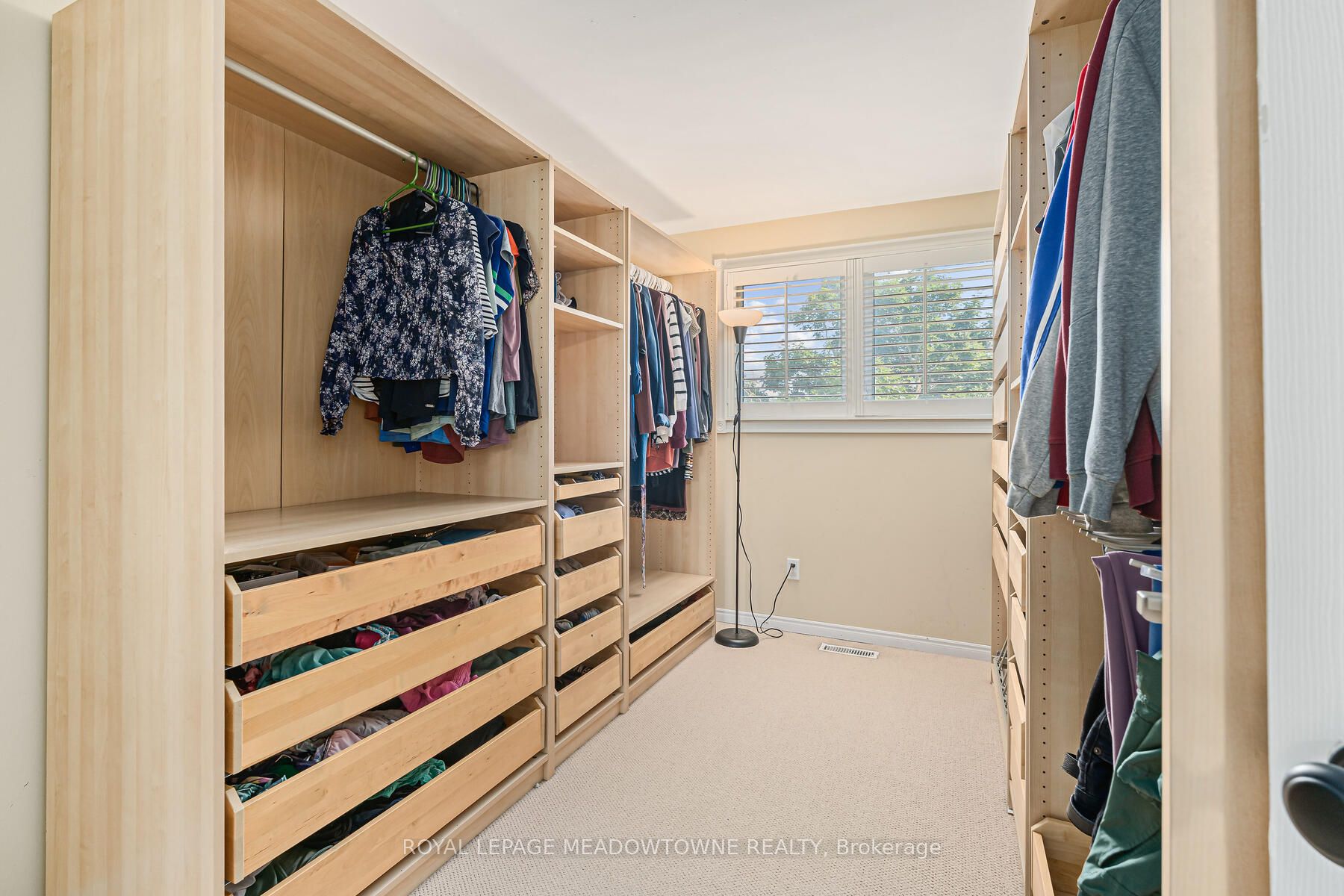 113 Irwin Crescent Property Photo 27