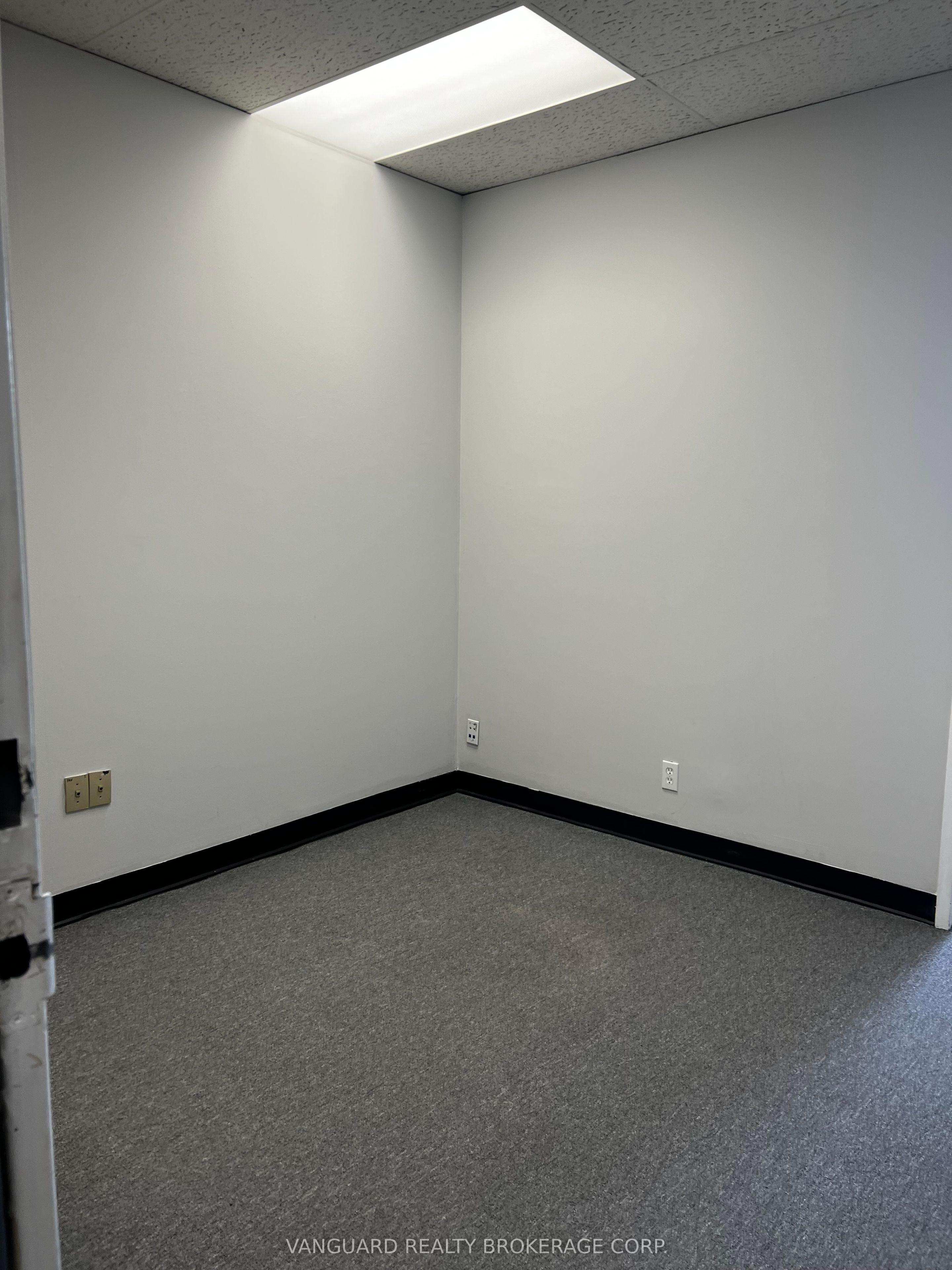 61 Alness Street 223 Property Photo 1