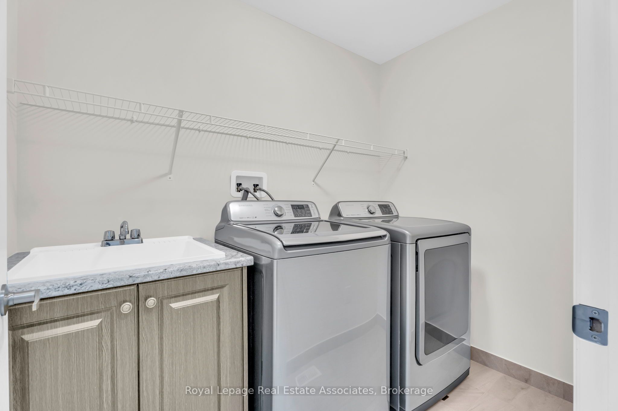 172 Parkinson Crescent 3 Property Photo 33
