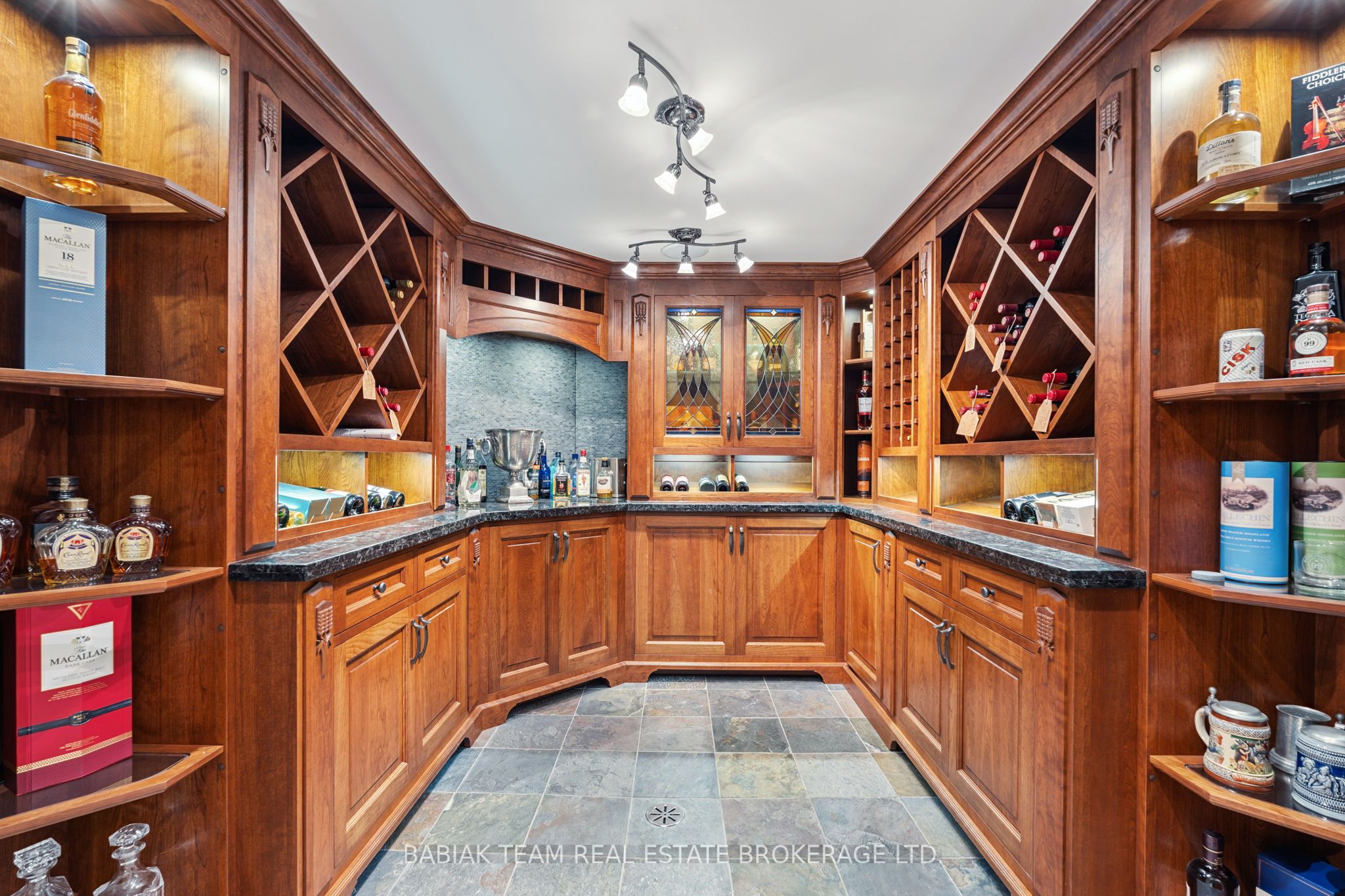 82 Humberview Road Property Photo 37