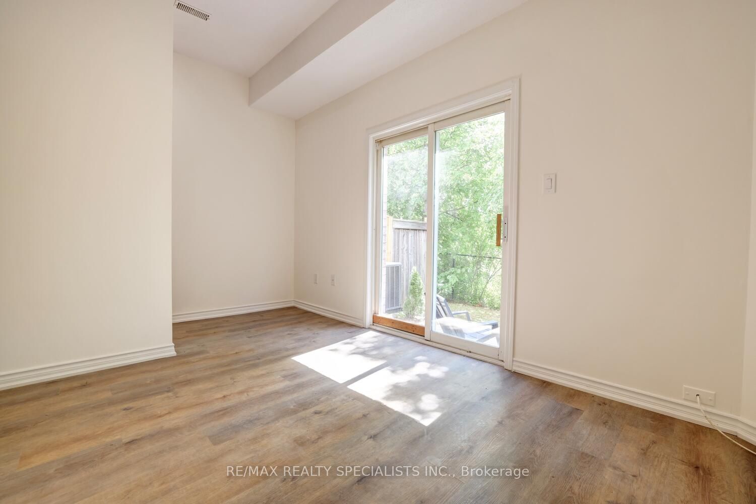 280 Hillcrest Avenue 37 Property Photo 22