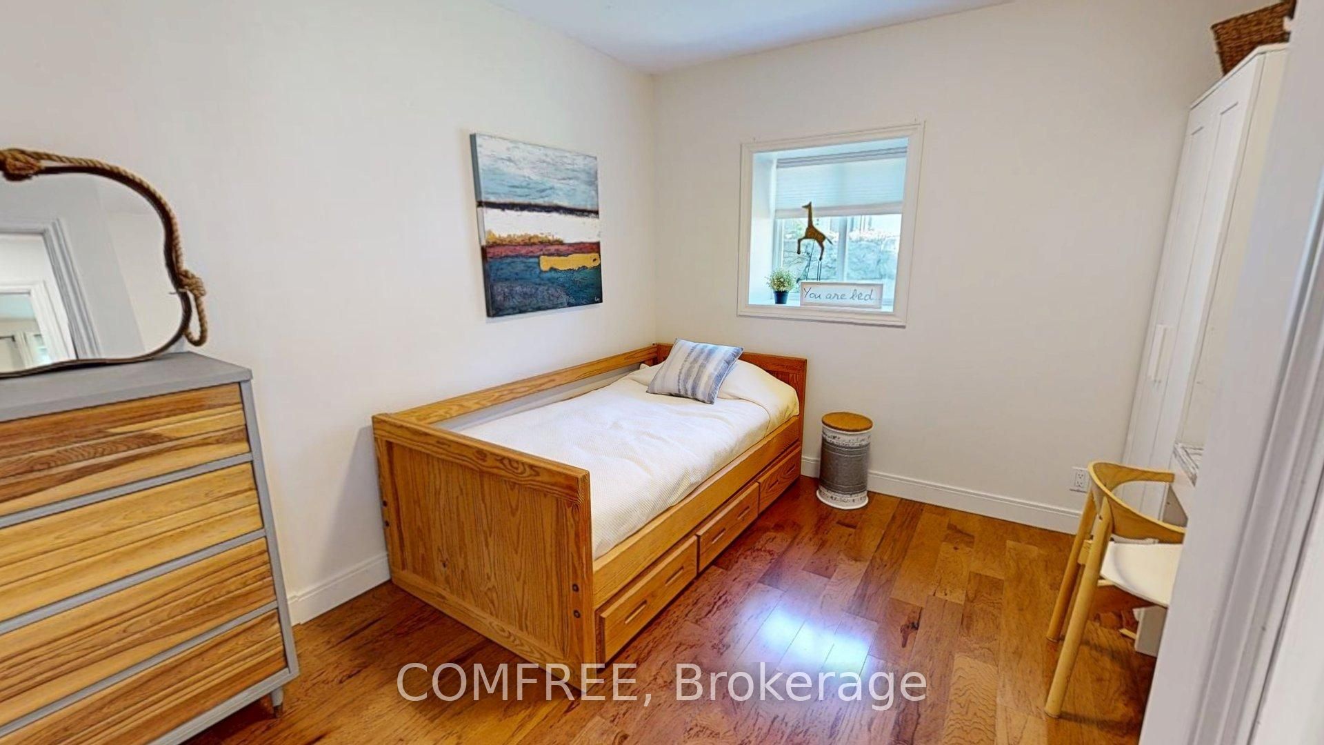 11022 Fifth Line Property Photo 12