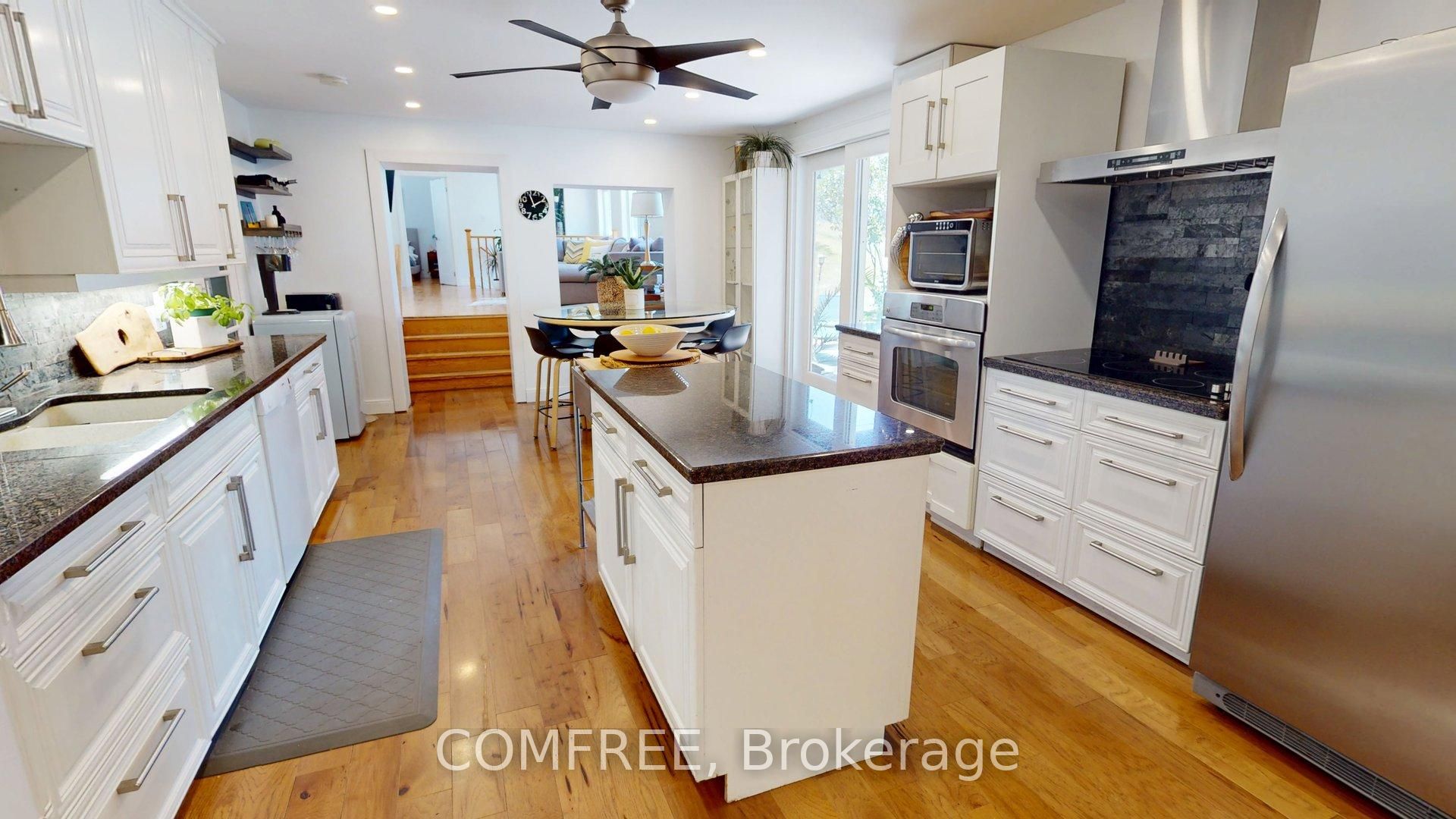 11022 Fifth Line Property Photo 15