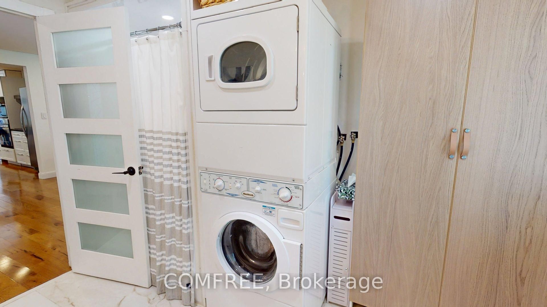 11022 Fifth Line Property Photo 31