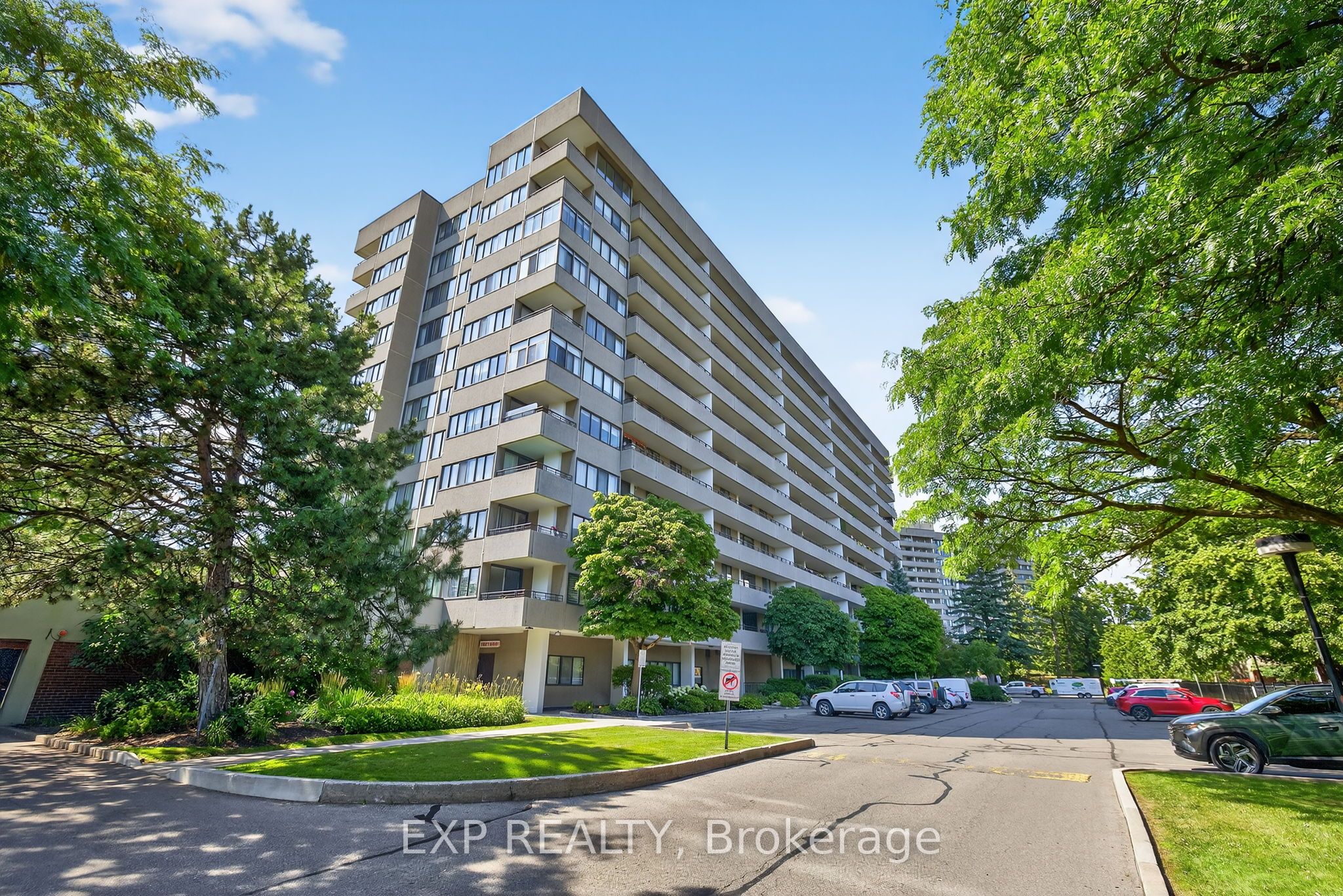 1320 Mississauga Valley Boulevard 712 Property Photo 1
