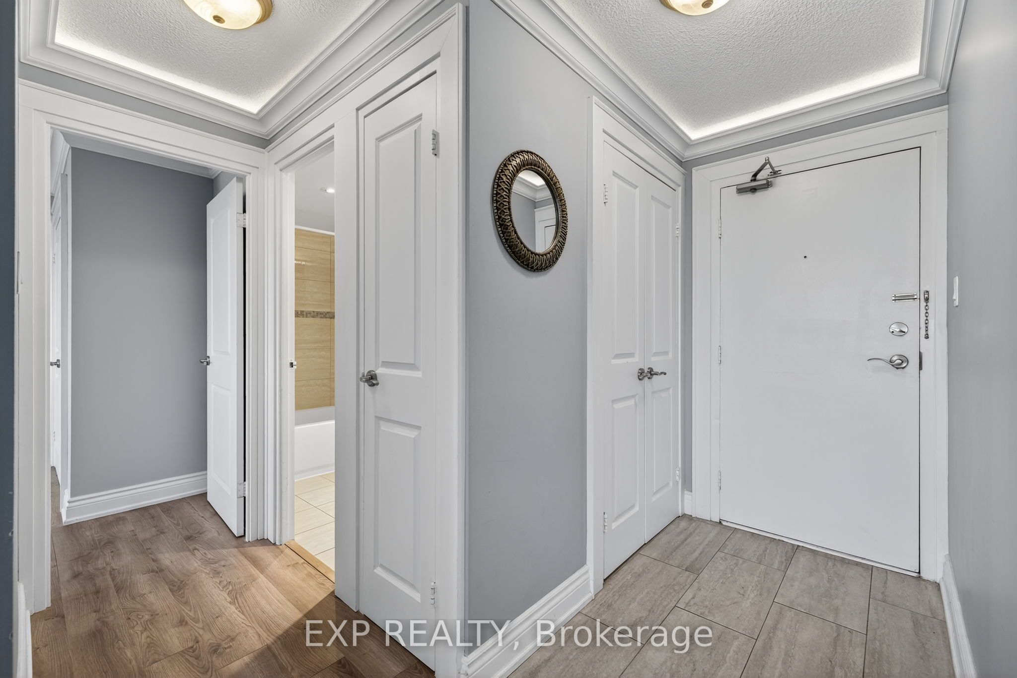 1320 Mississauga Valley Boulevard 712 Property Photo 5