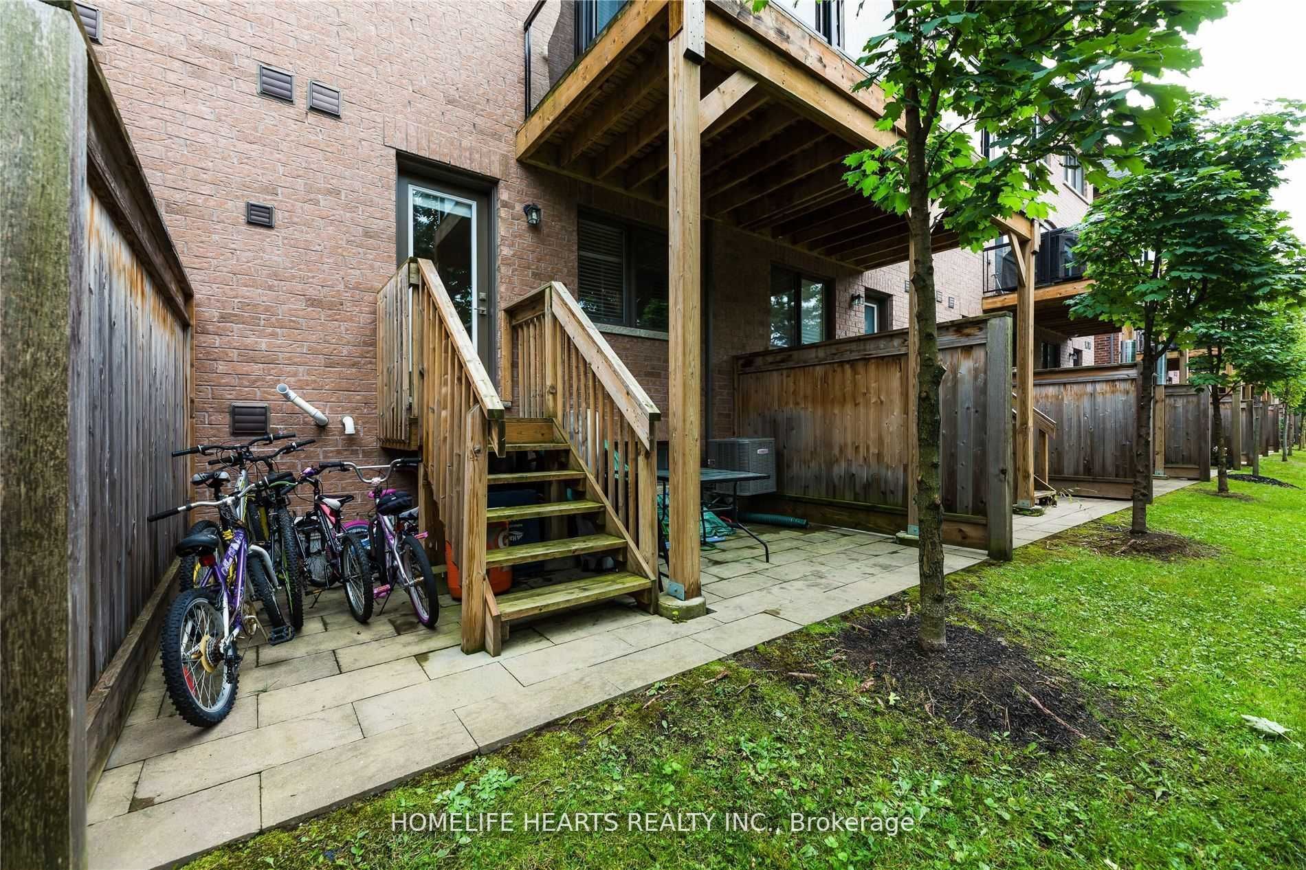 18 Whitehorn Lane Property Photo 28