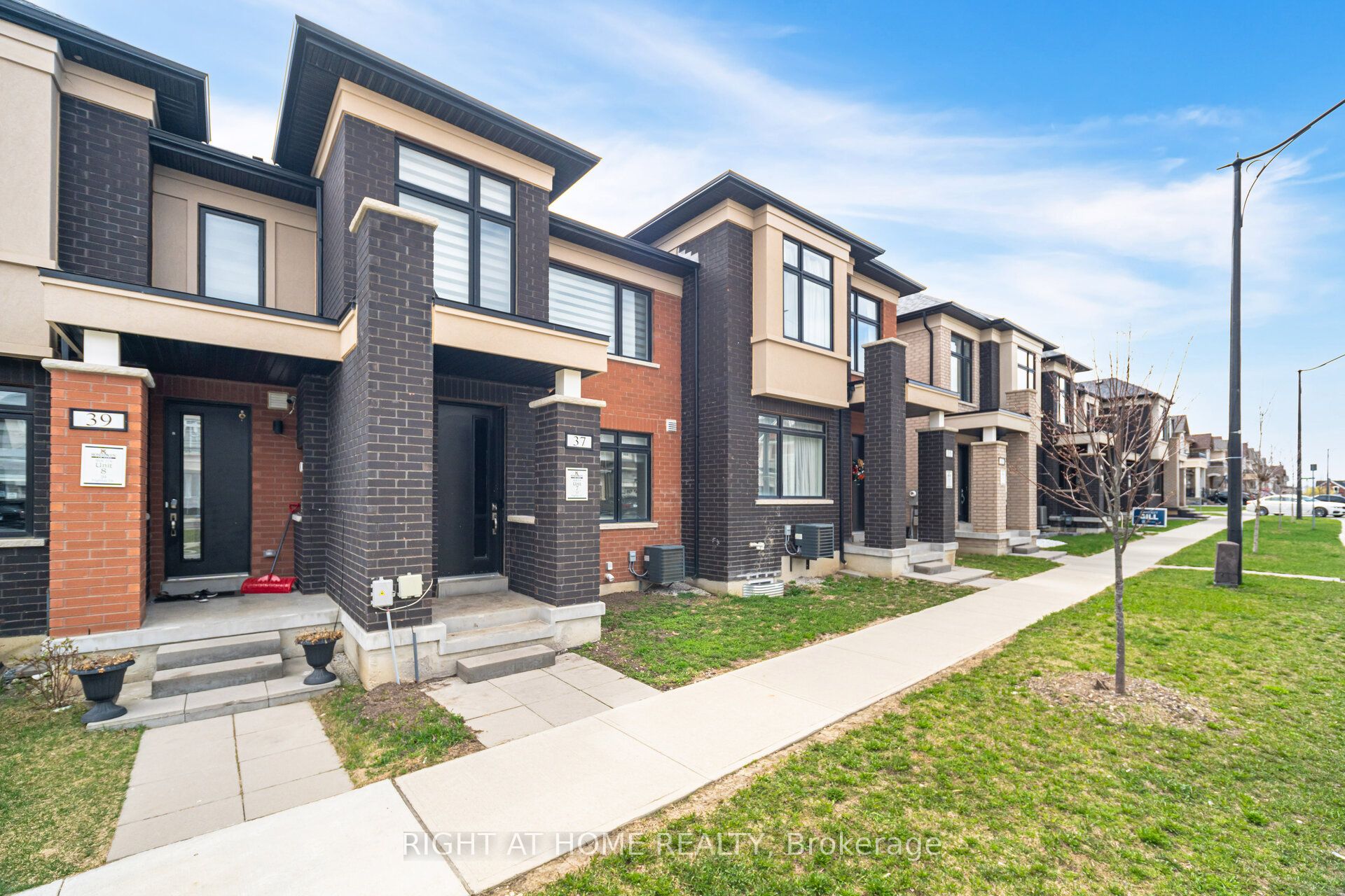 37 Nightjar Drive Property Photo 1