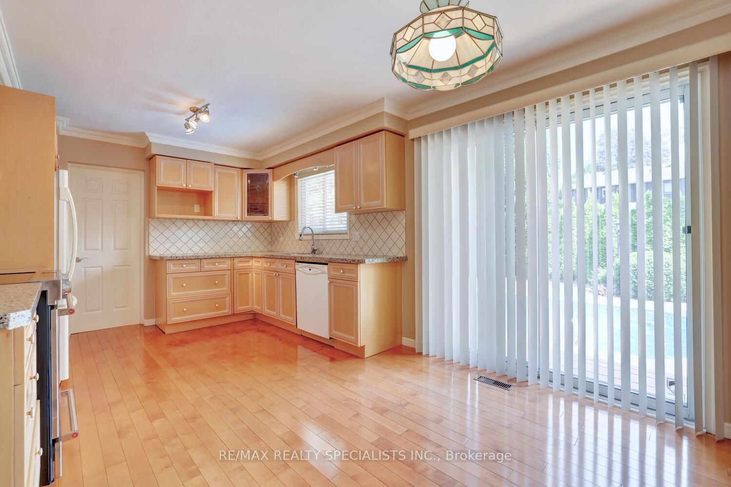 1677 Sherwood Forrest Circle Property Photo 13