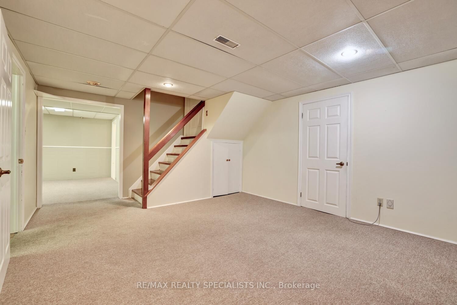 1677 Sherwood Forrest Circle Property Photo 27