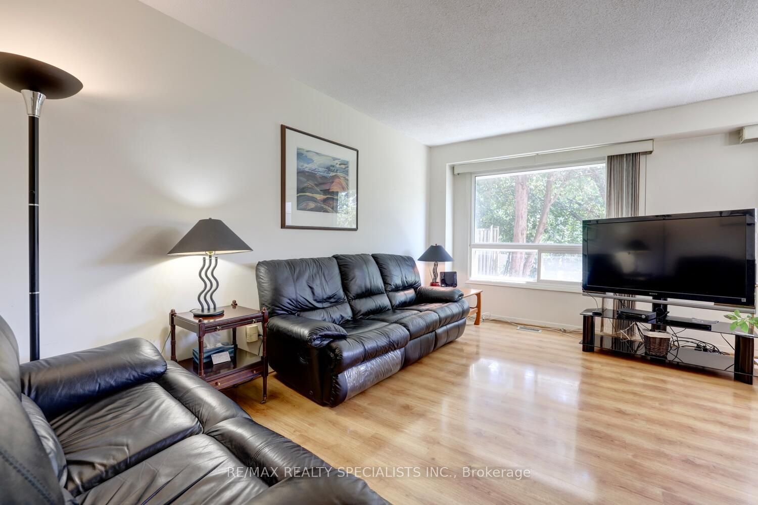 3125 Fifth Line W 64 Property Photo 7