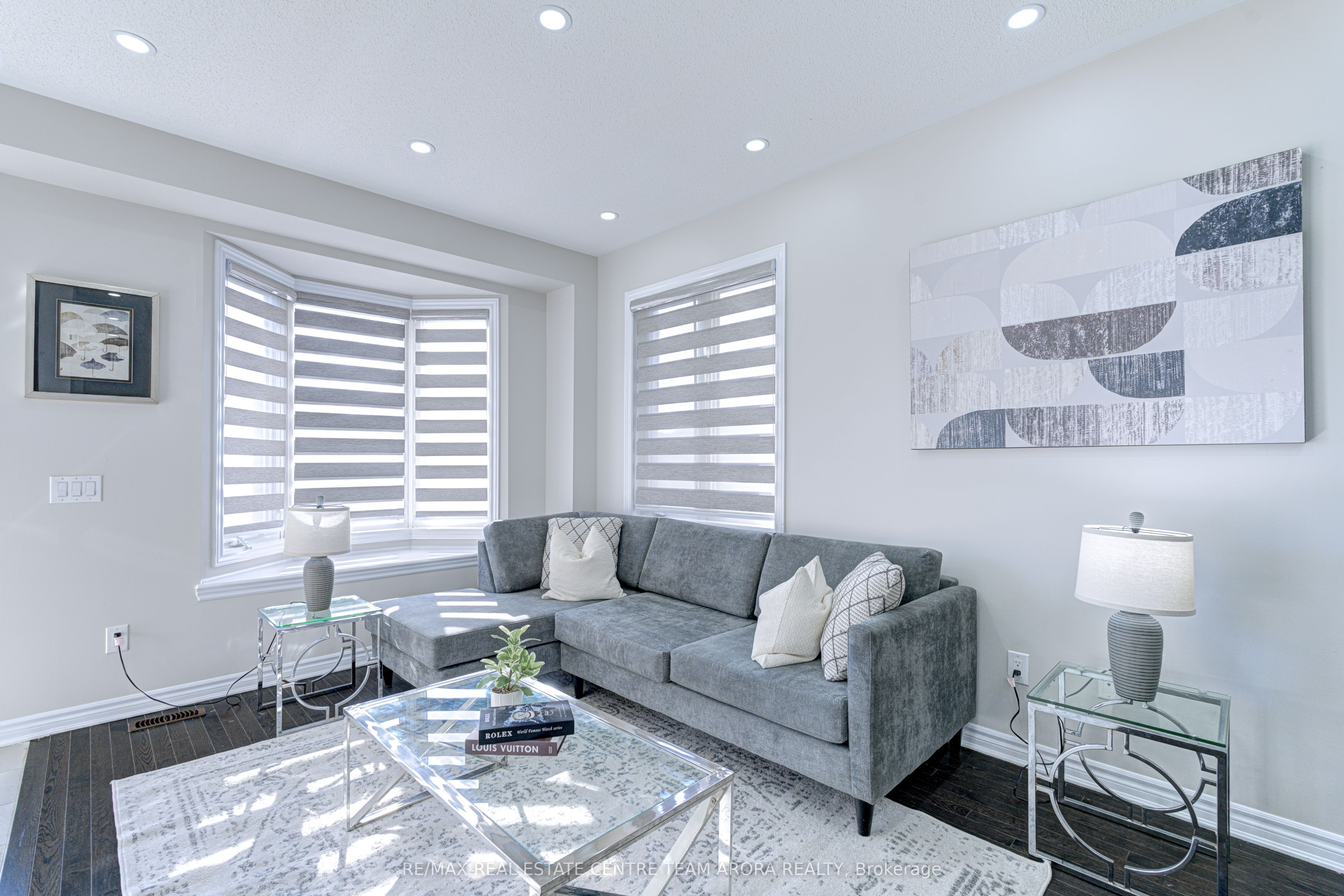 50 Edinburgh Drive 71 Property Photo 8