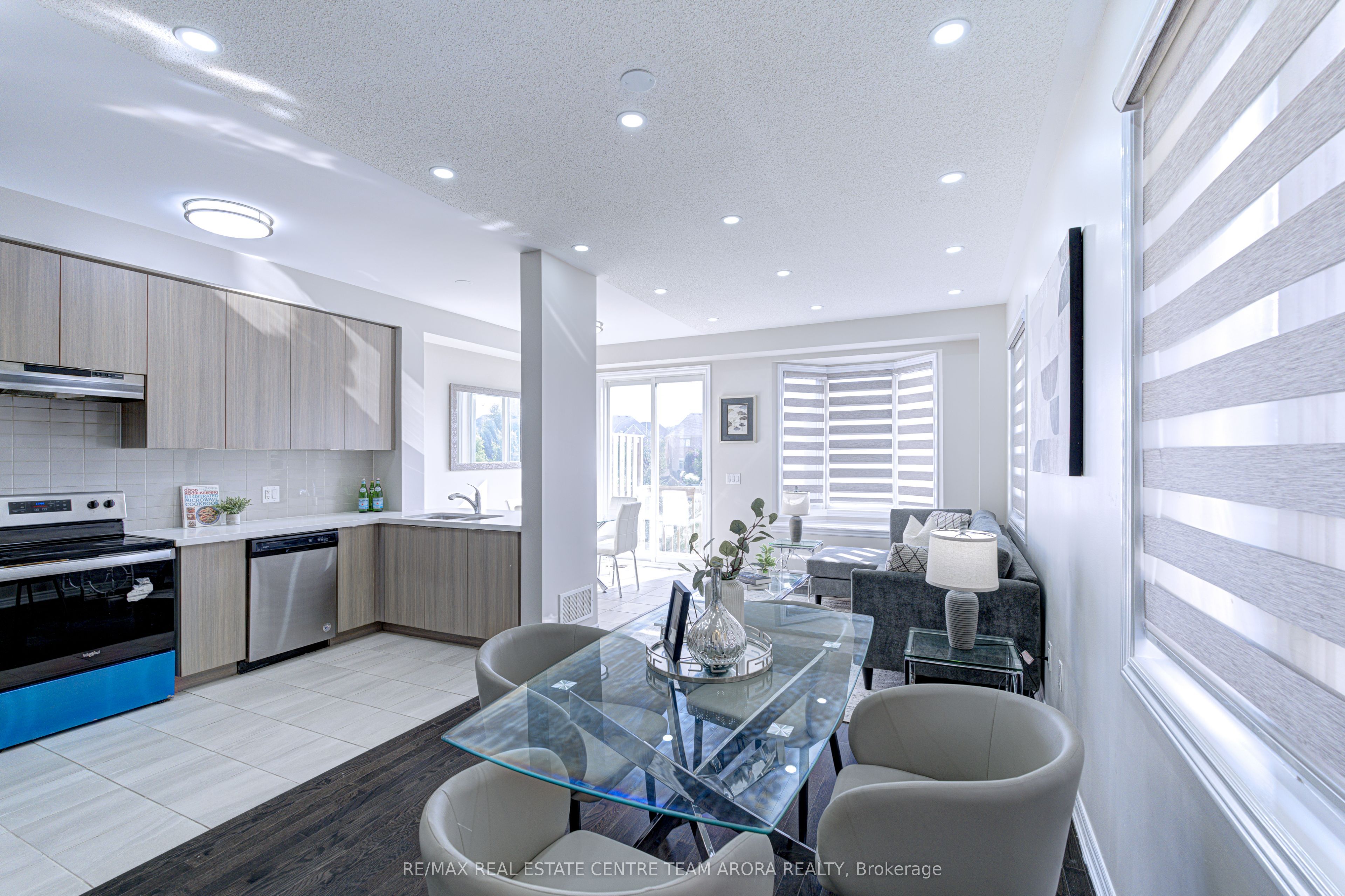 50 Edinburgh Drive 71 Property Photo 13