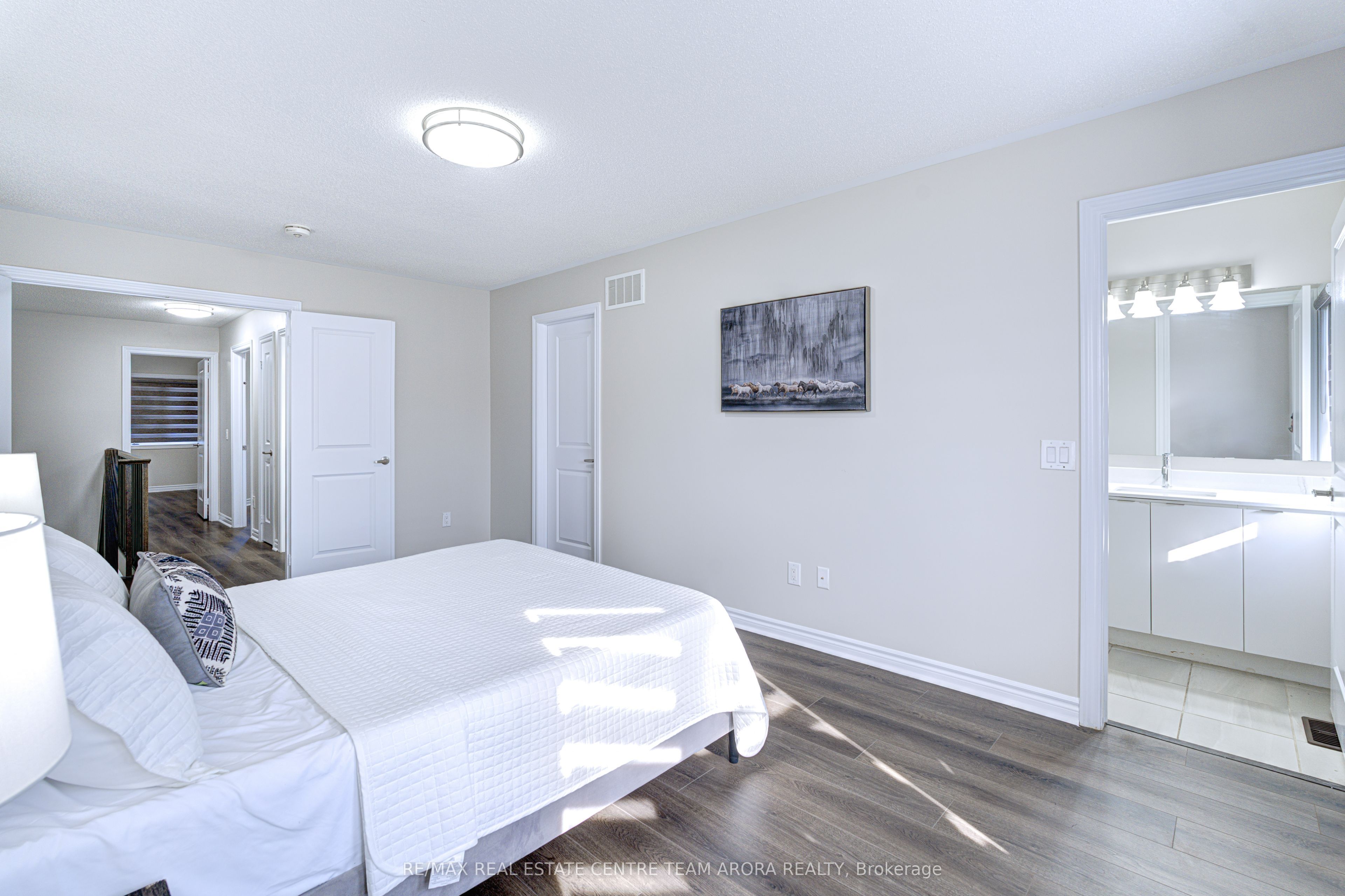 50 Edinburgh Drive 71 Property Photo 23