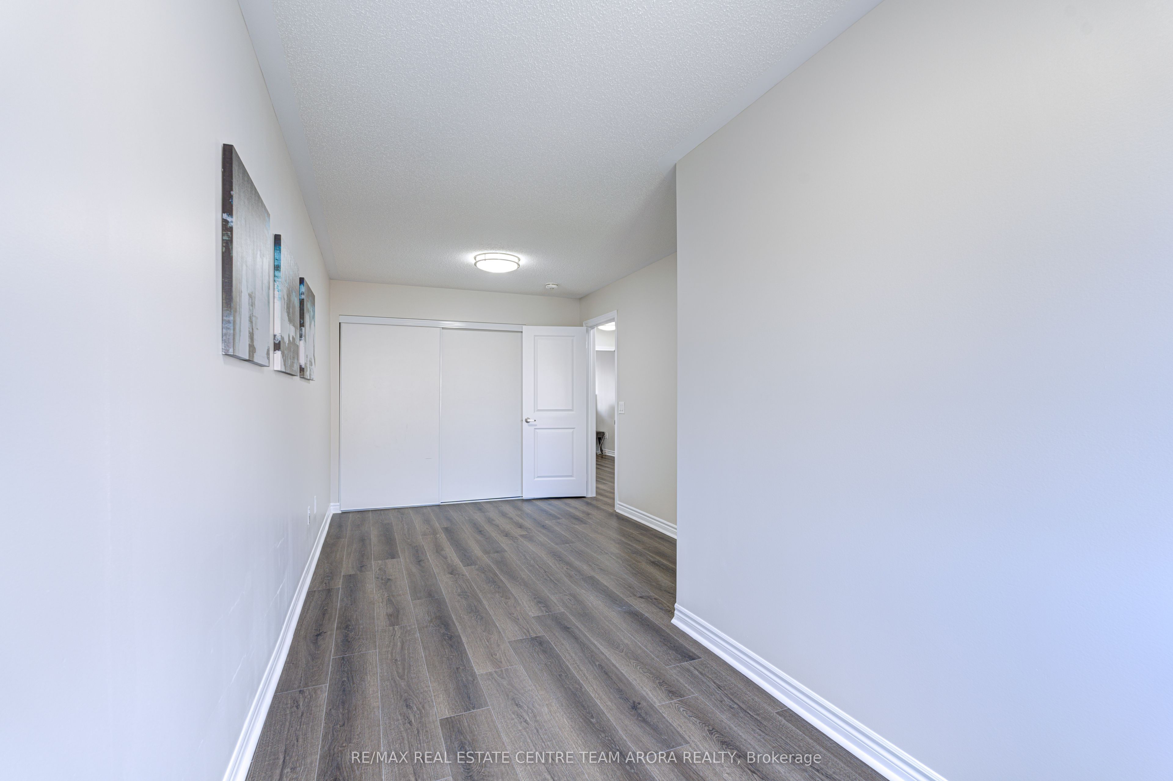 50 Edinburgh Drive 71 Property Photo 26