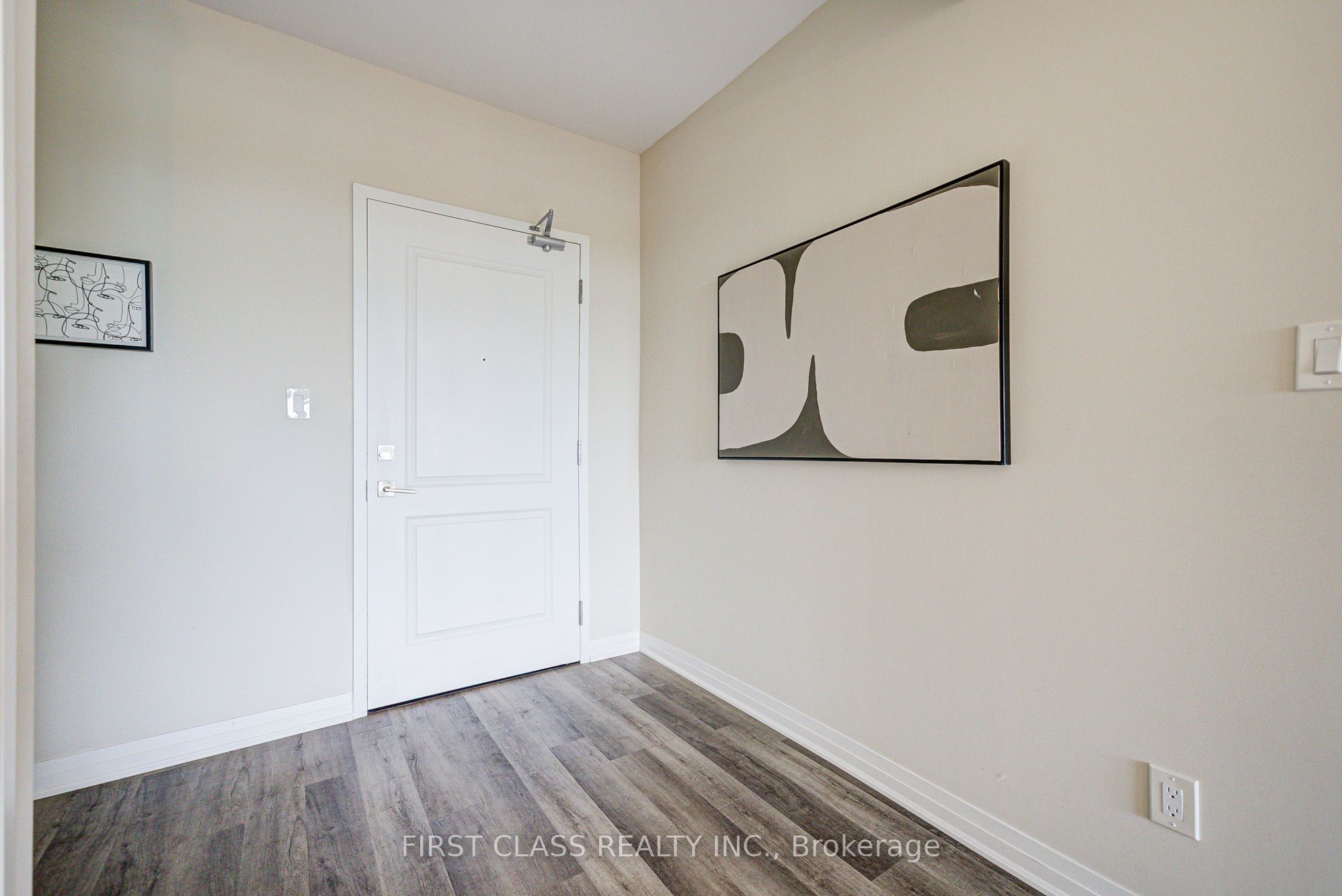 610 Farmstead Drive 610 Property Photo 8