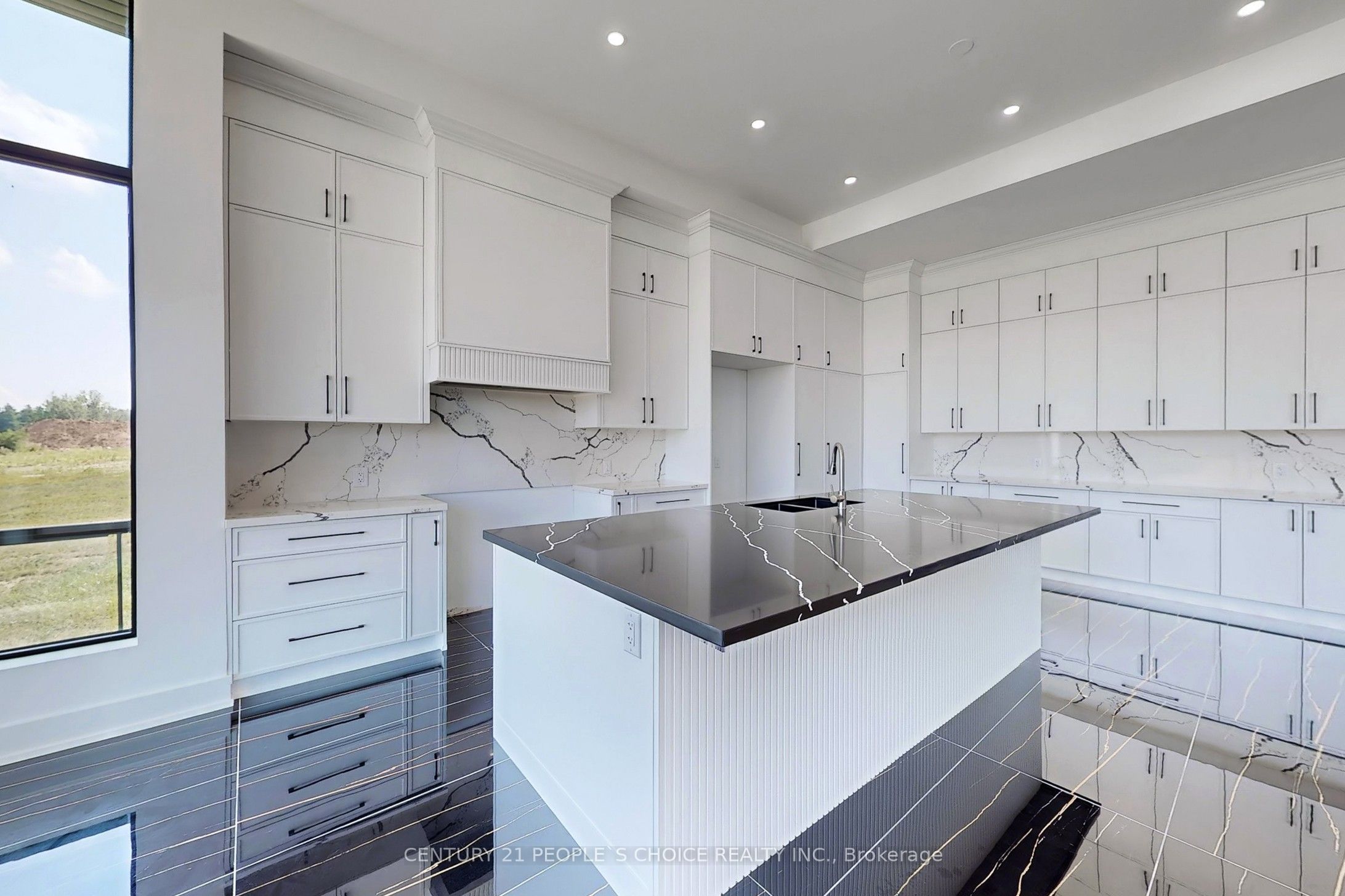 14 Sugarbush Court Property Photo 14