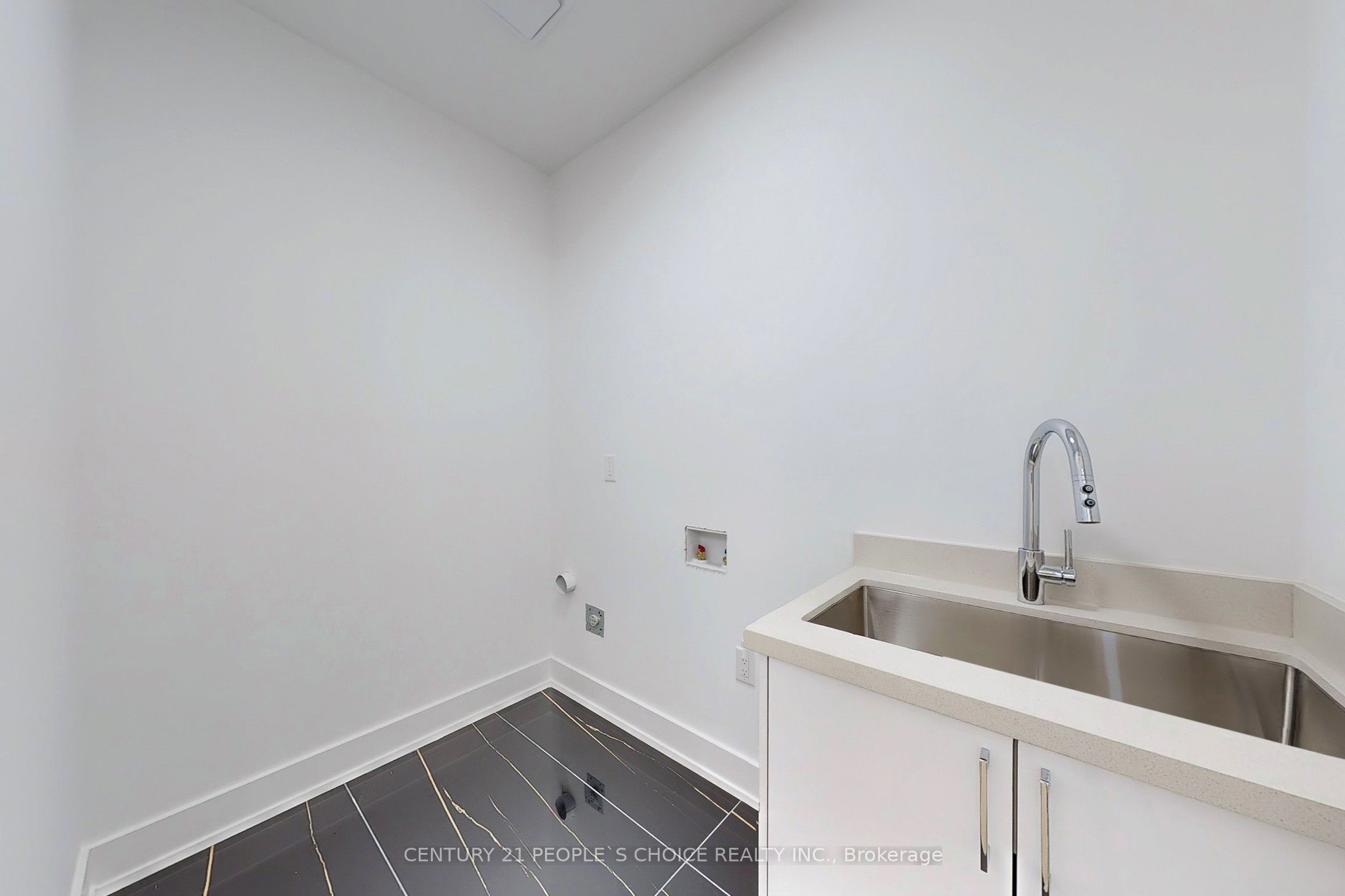 14 Sugarbush Court Property Photo 40