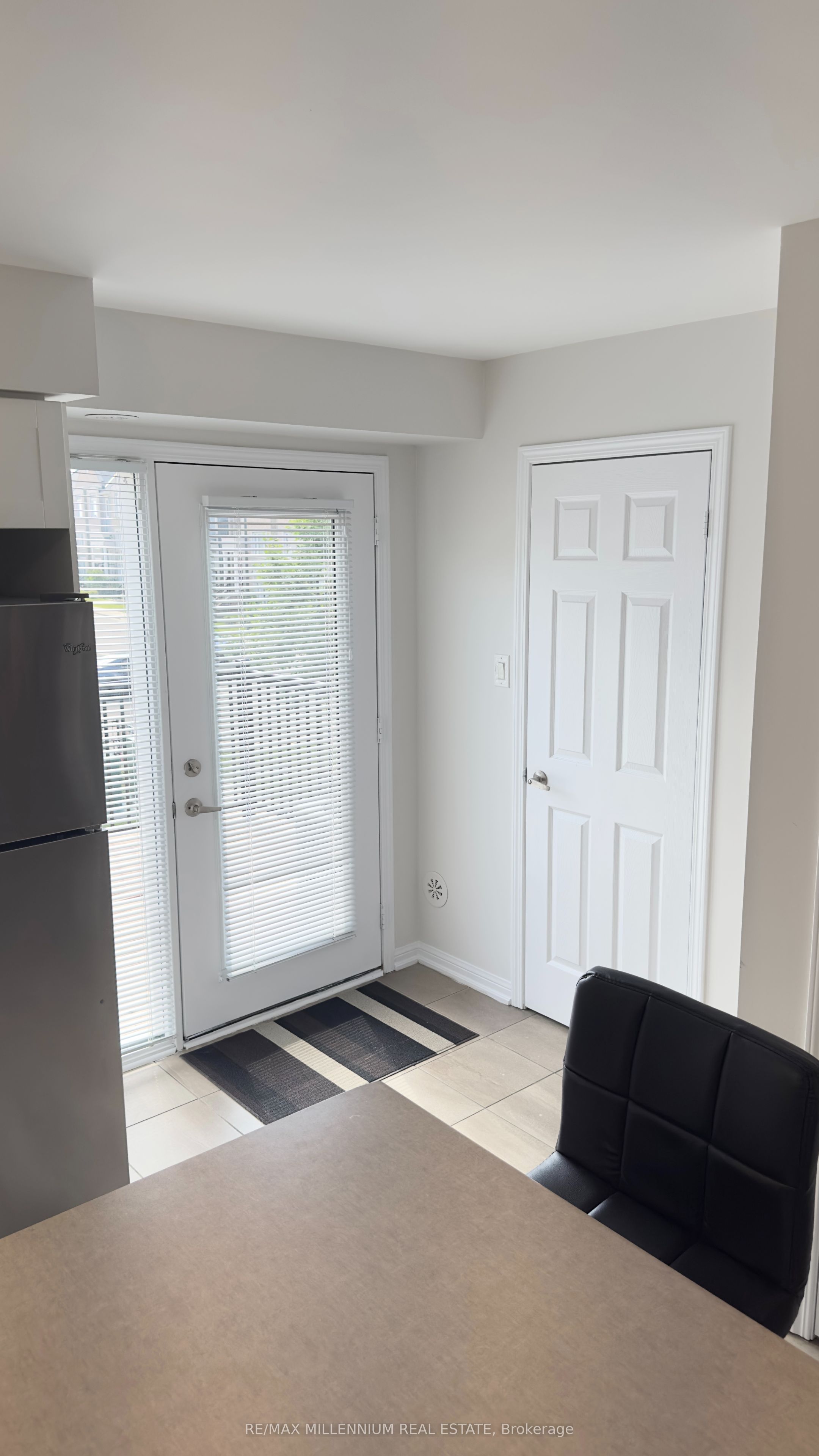 250 Sunny Meadow Boulevard 15 Property Photo 12