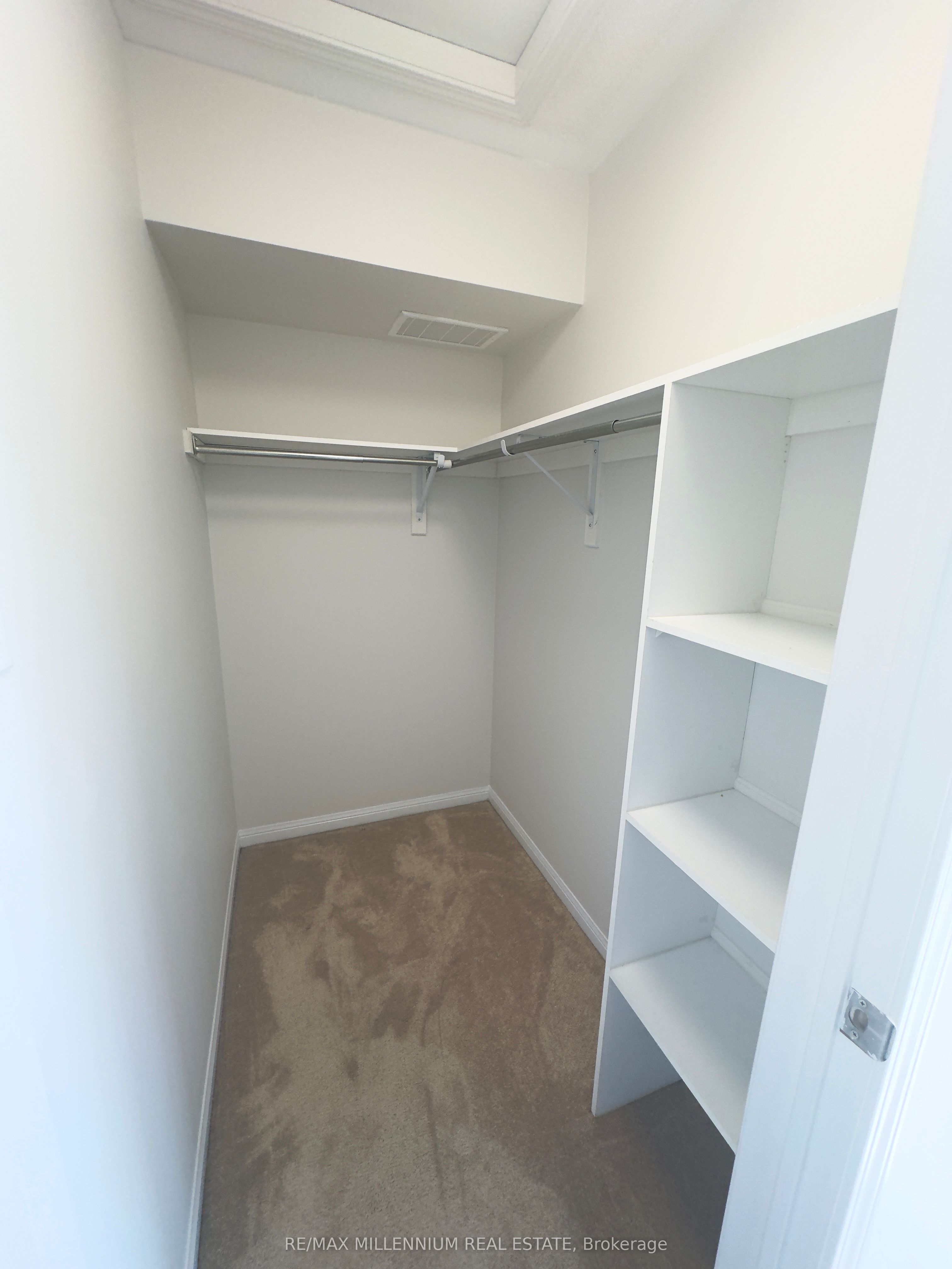 250 Sunny Meadow Boulevard 15 Property Photo 21