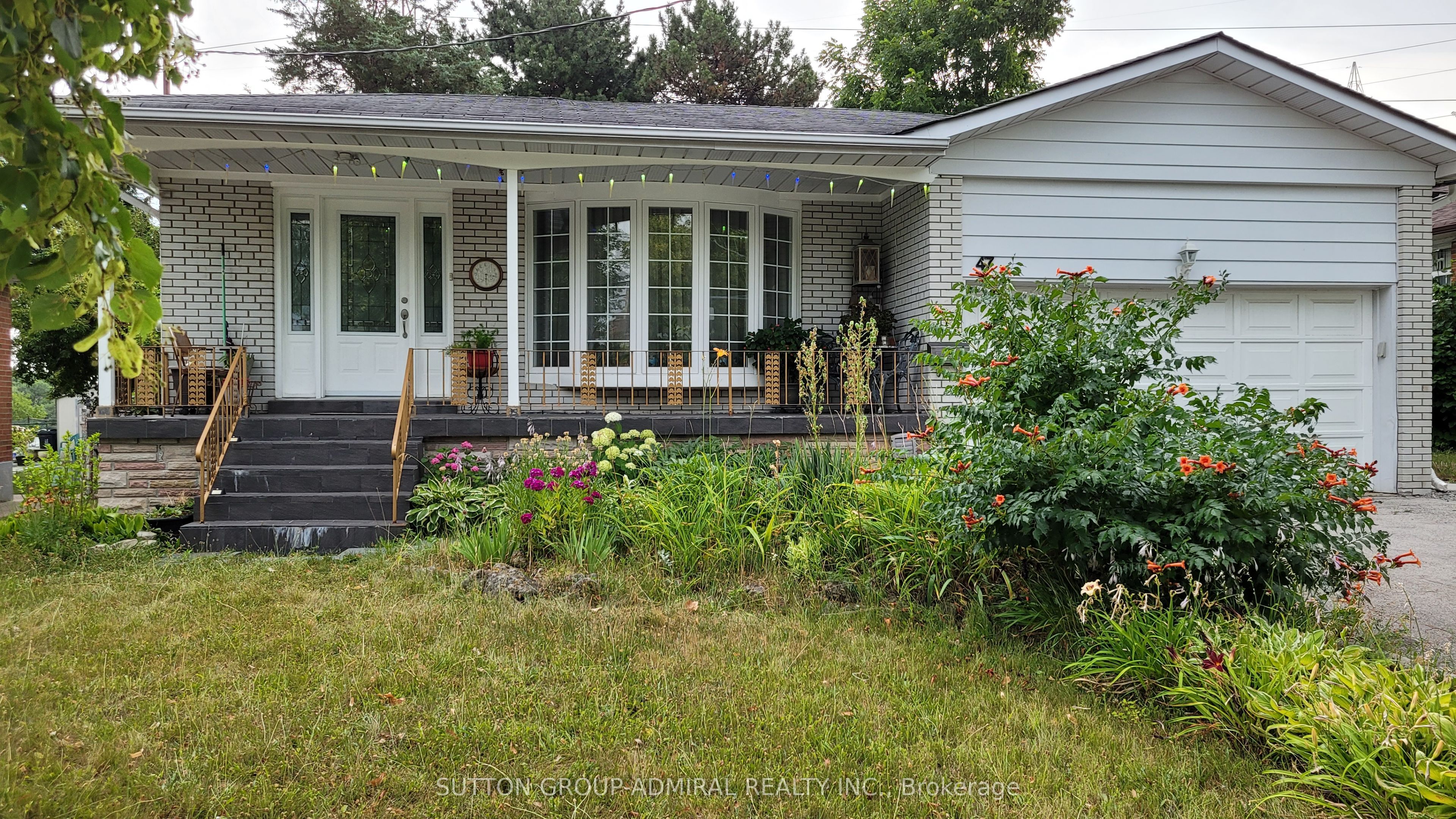 47 Tobermory Drive Property Photo 1
