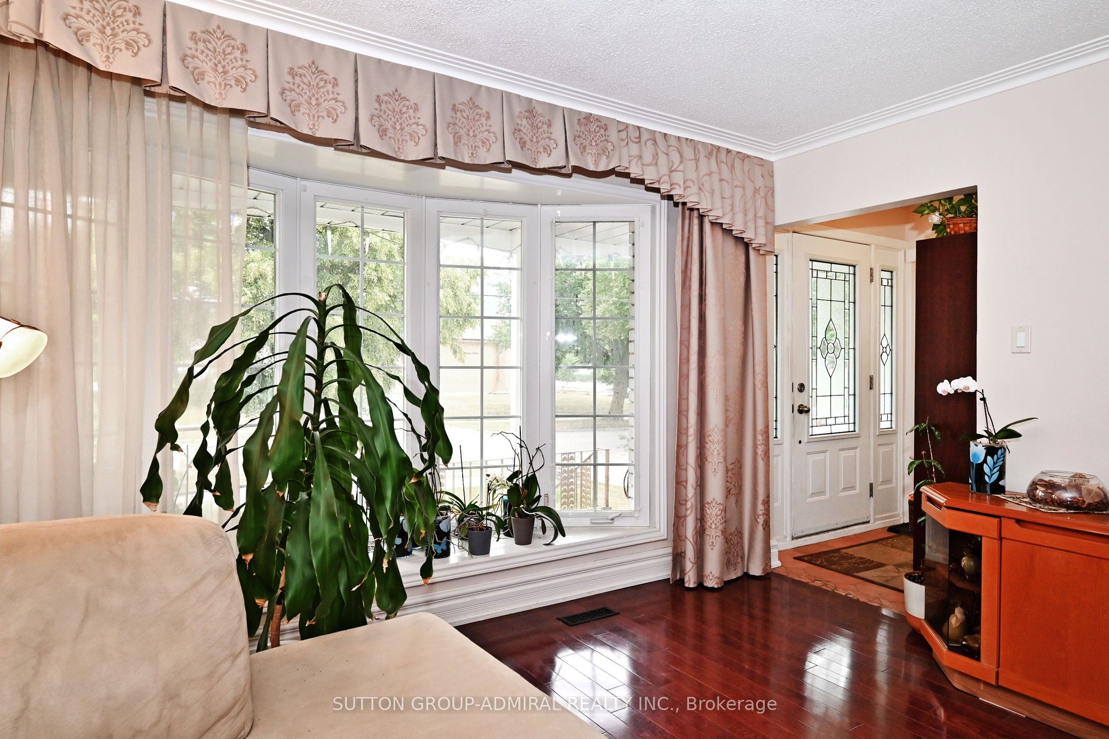 47 Tobermory Drive Property Photo 3