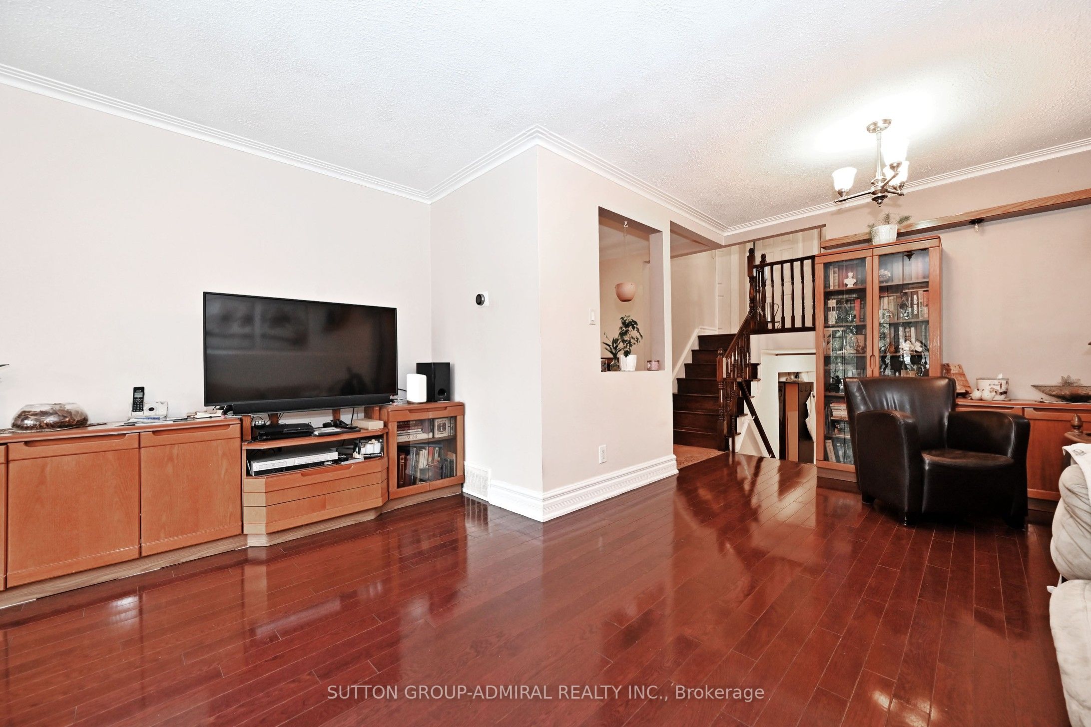 47 Tobermory Drive Property Photo 7