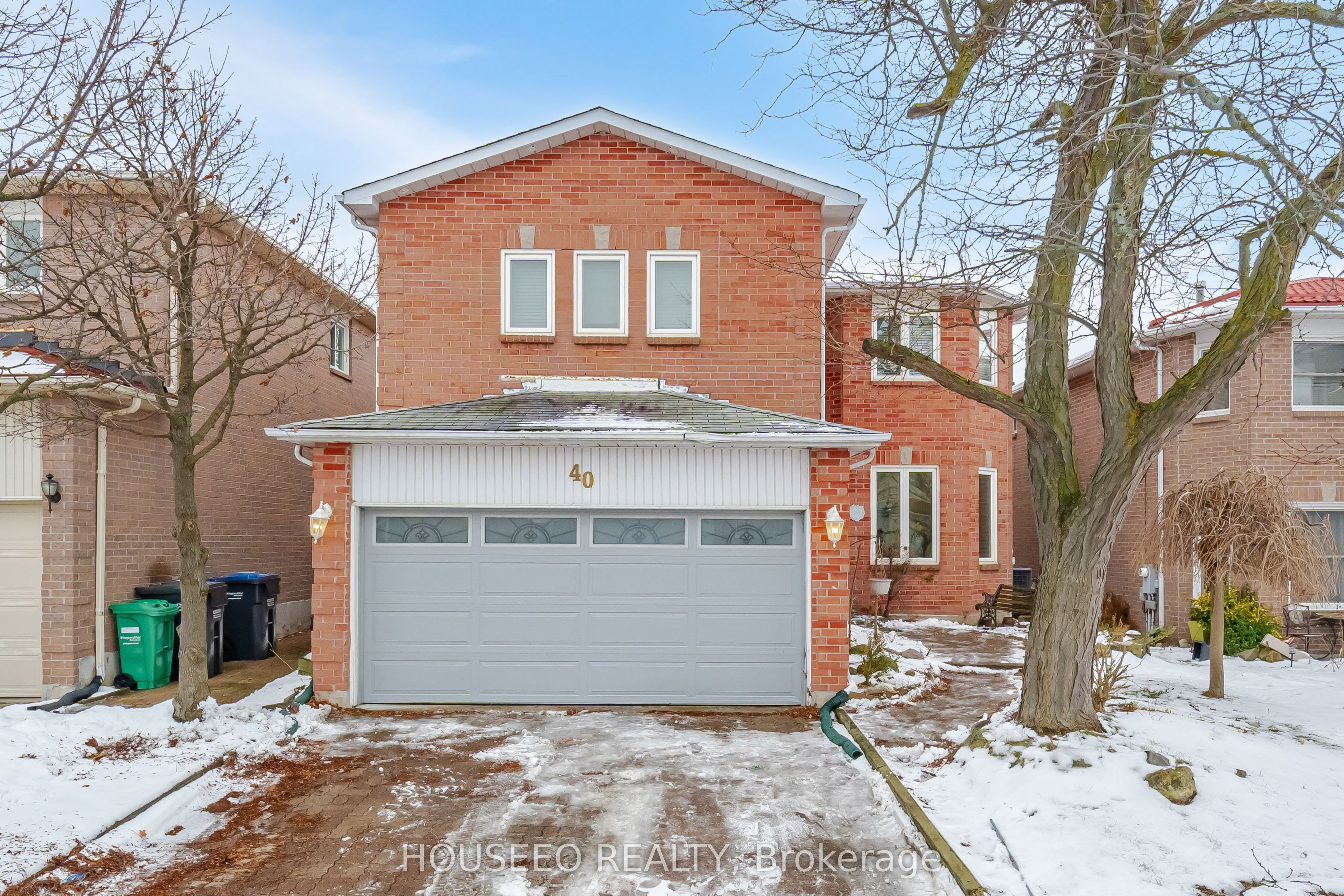 40 Kirk Drive Property Photo 1