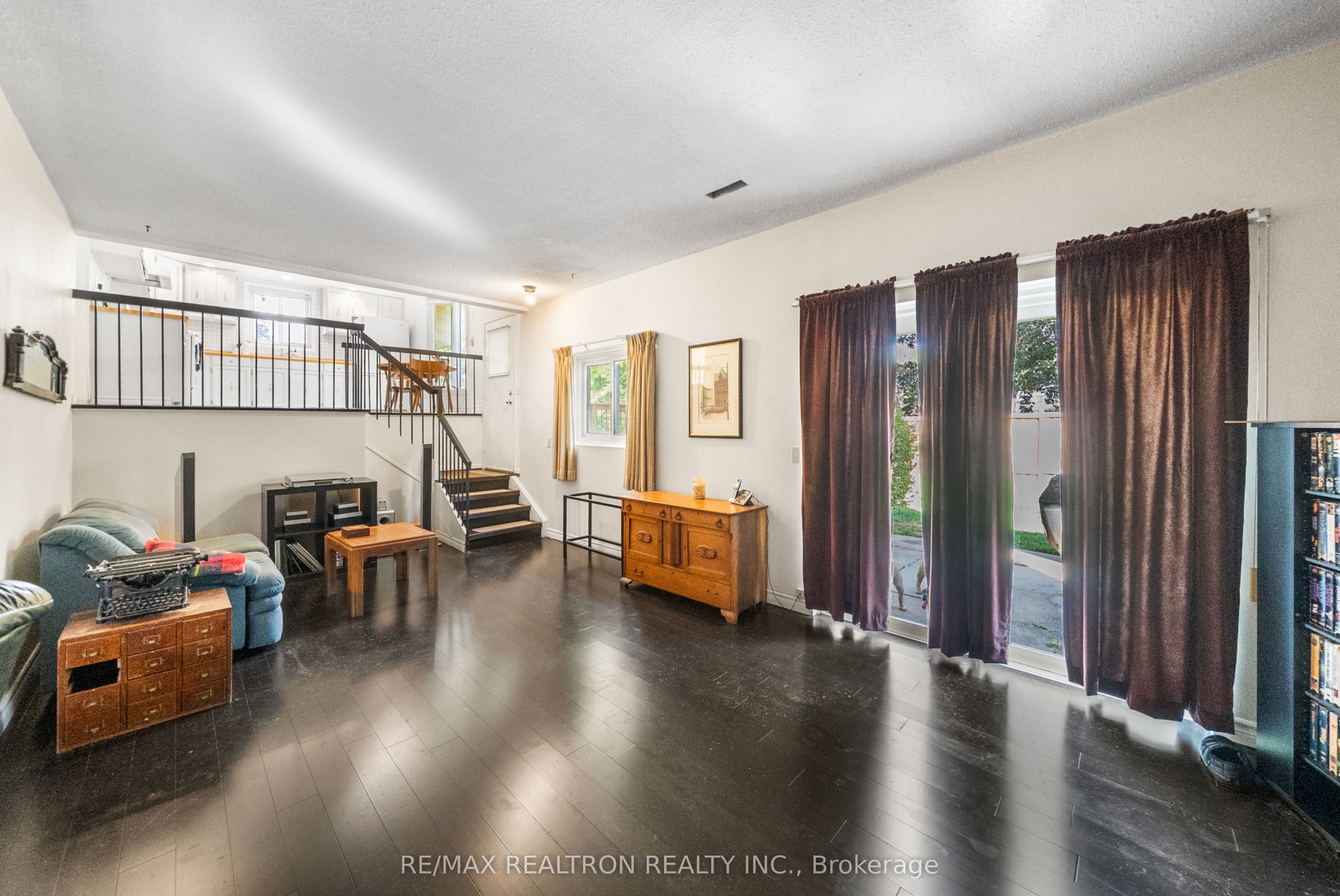 56 Mansfield Street Property Photo 38