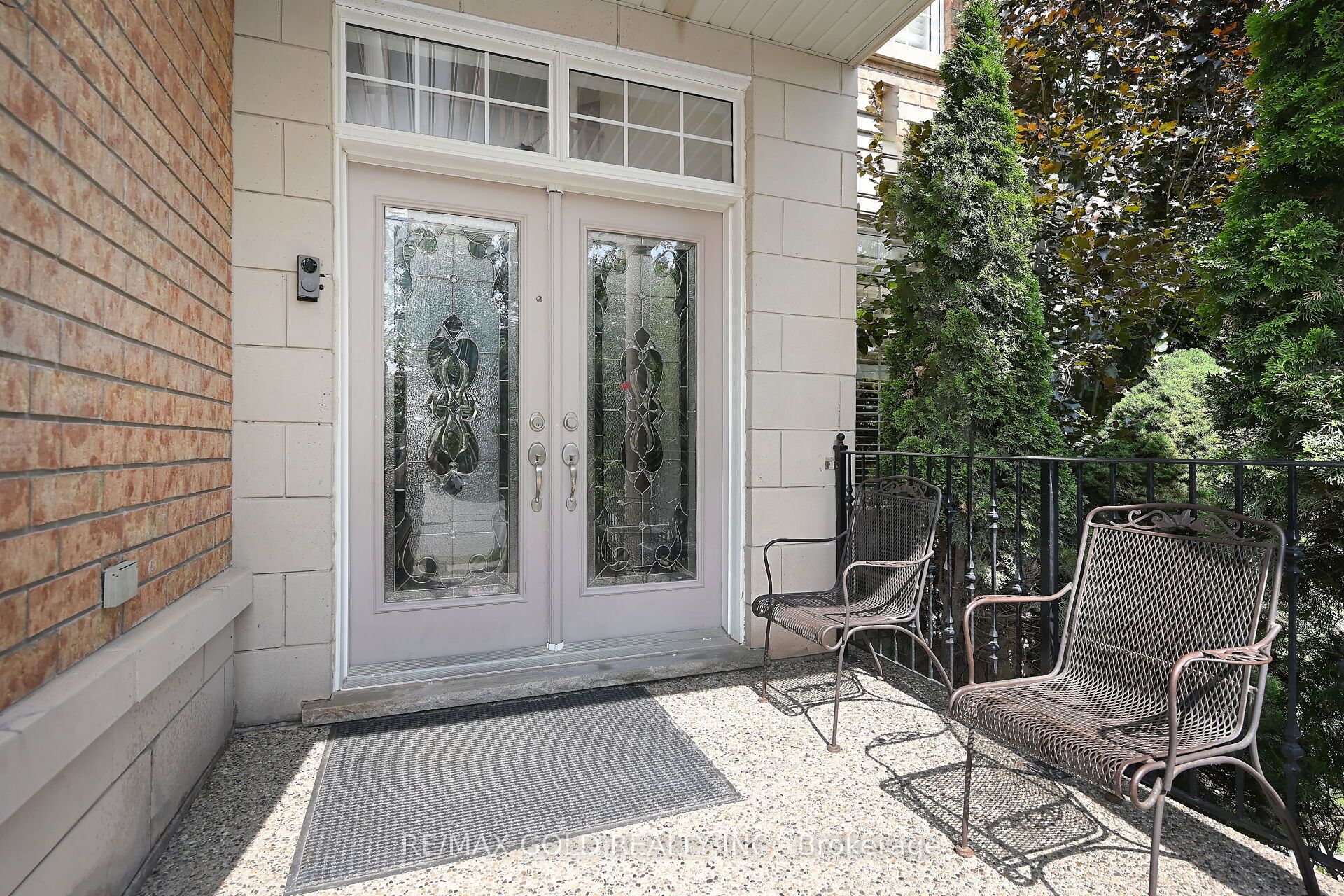 42 Louvain Drive Property Photo 5