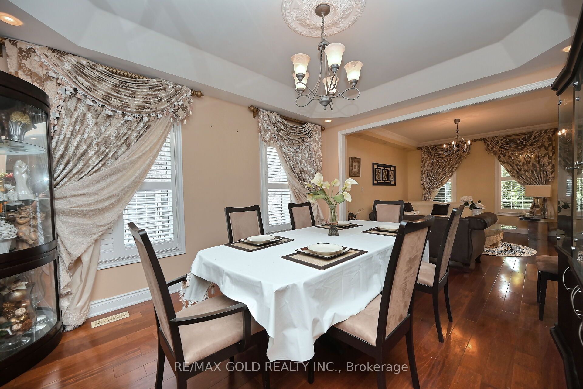 42 Louvain Drive Property Photo 11