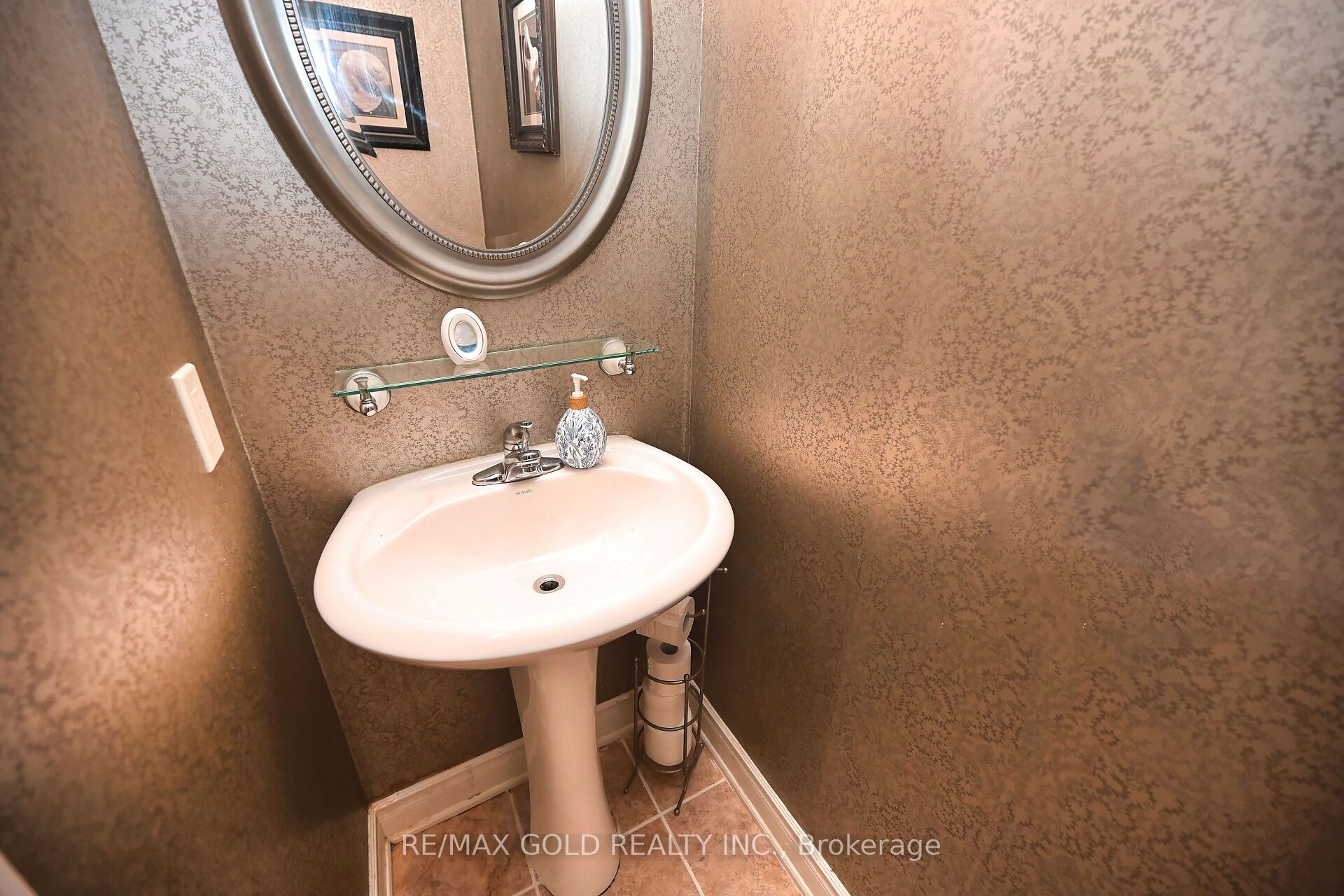 42 Louvain Drive Property Photo 25