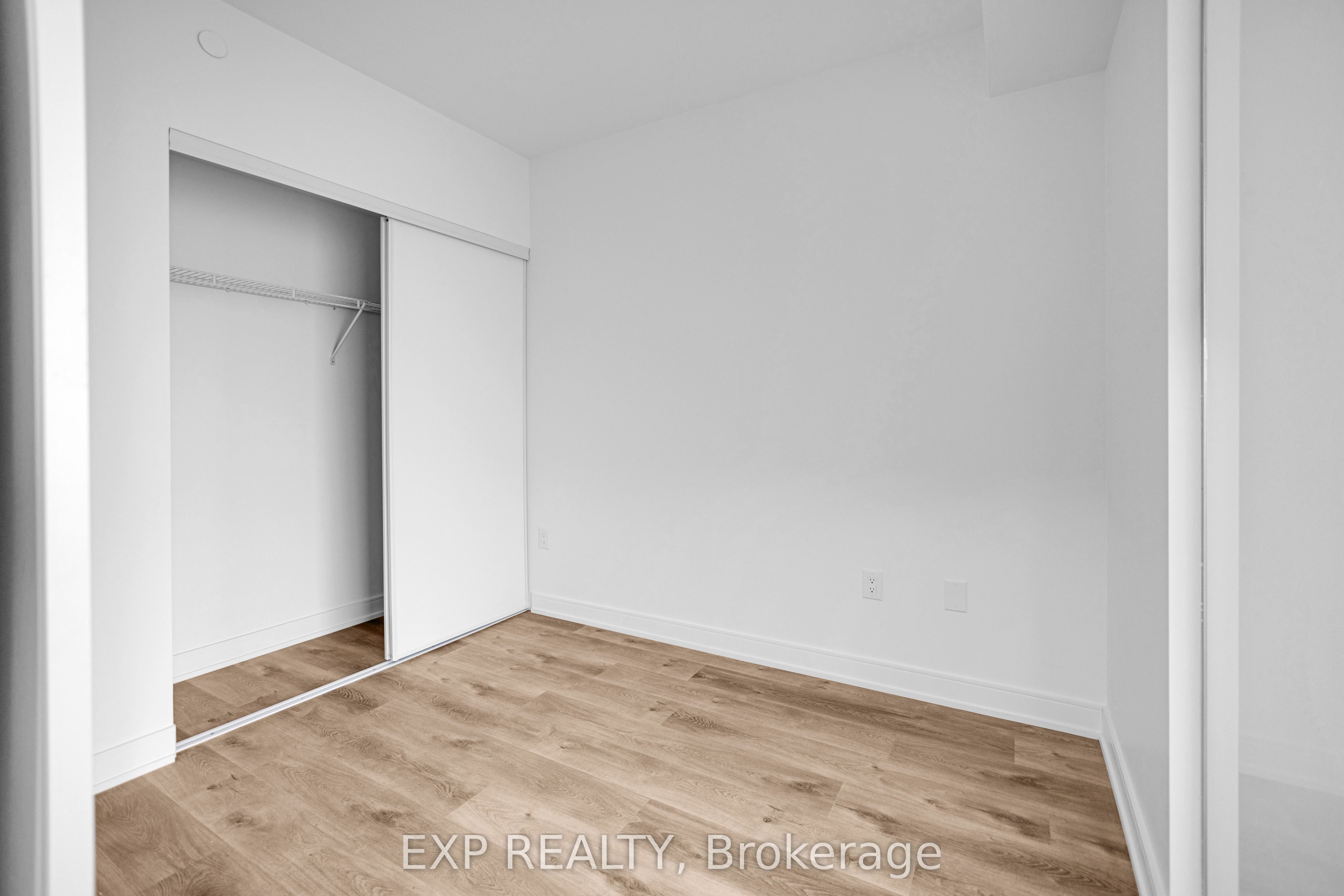 3009 Novar Road 228 Property Photo 15