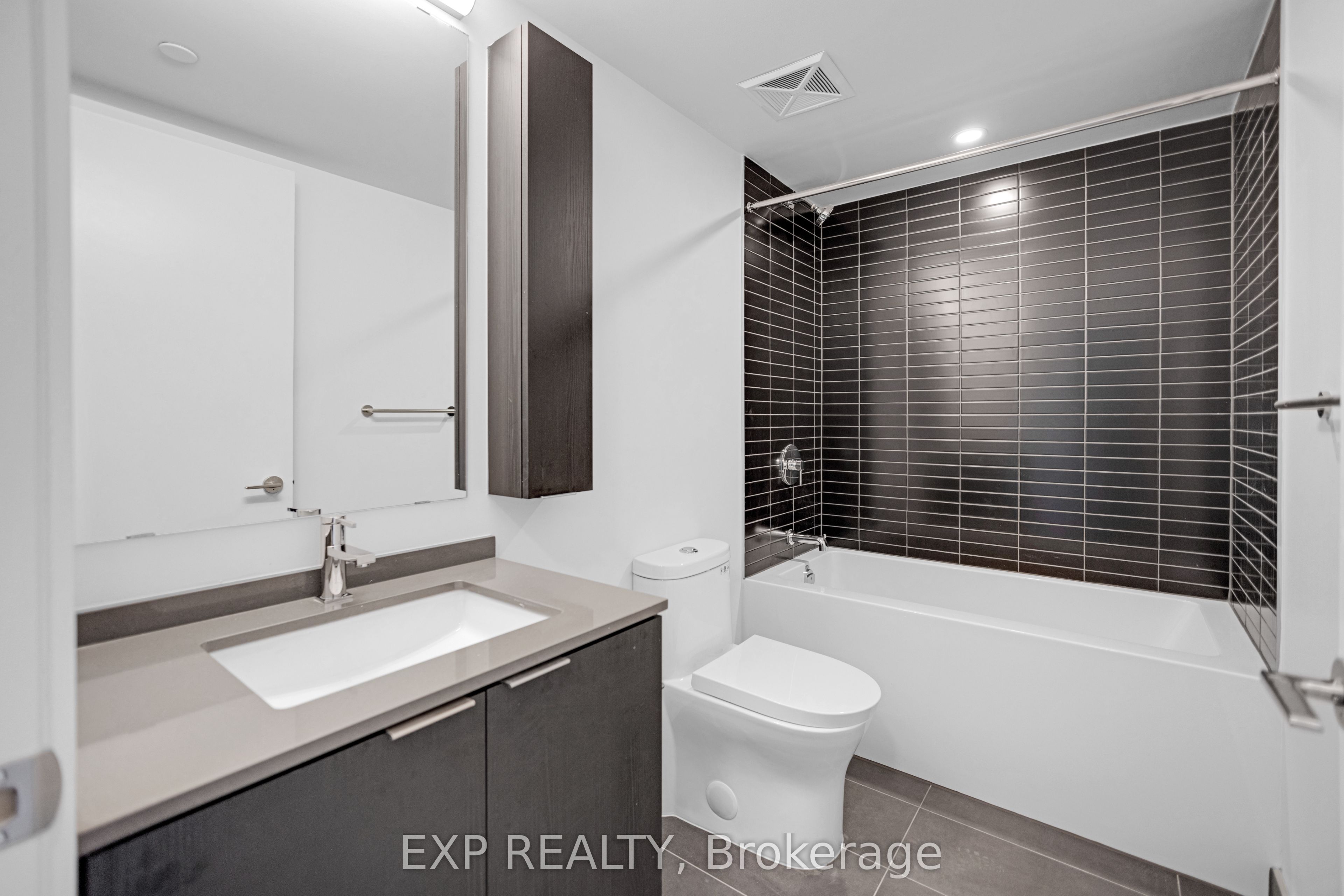 3009 Novar Road 228 Property Photo 18