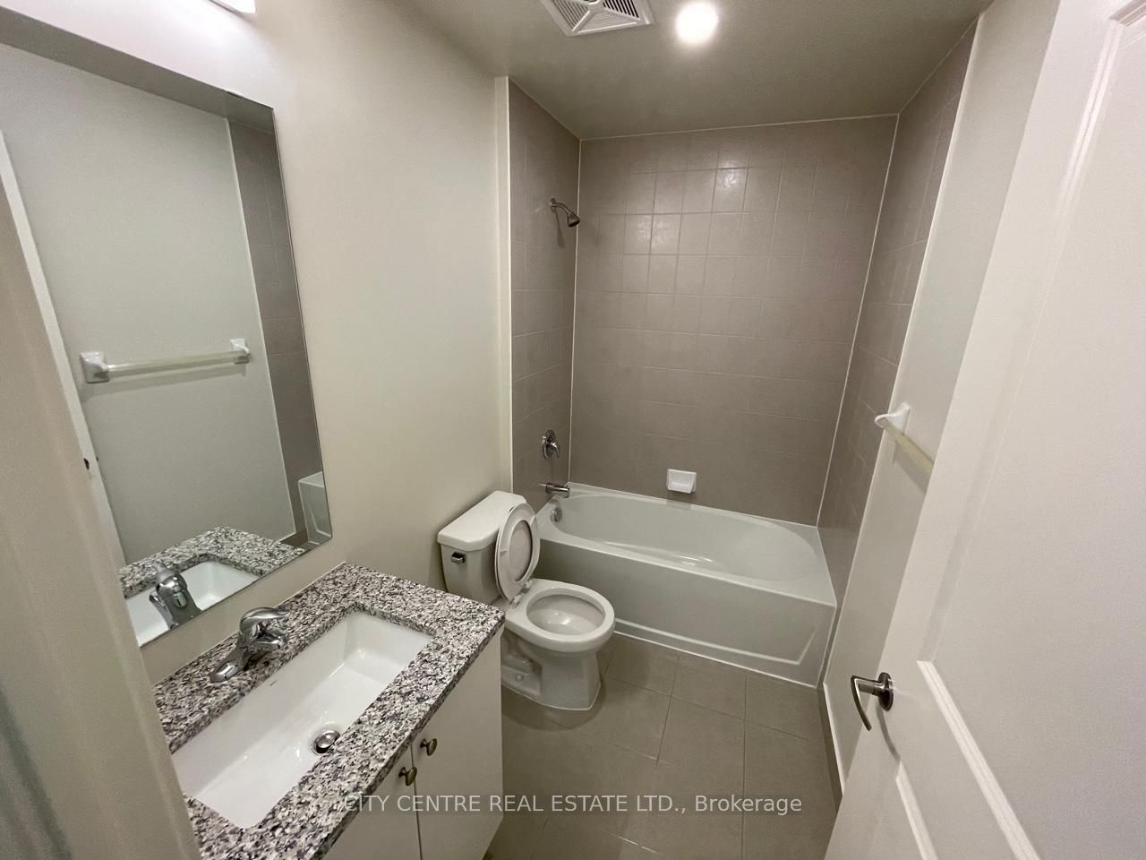 38 Annie Craig Drive 904 Property Photo 14
