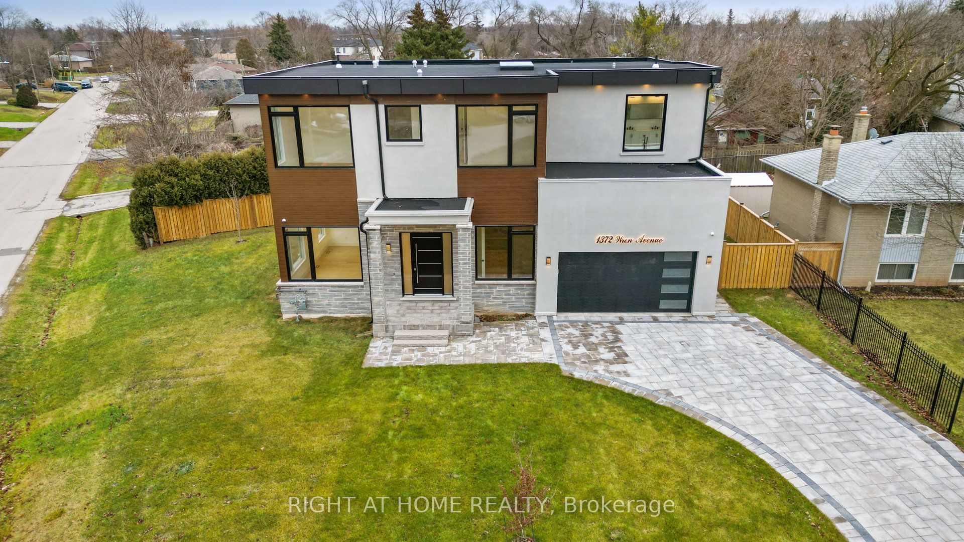 1372 Wren Avenue Property Photo 1