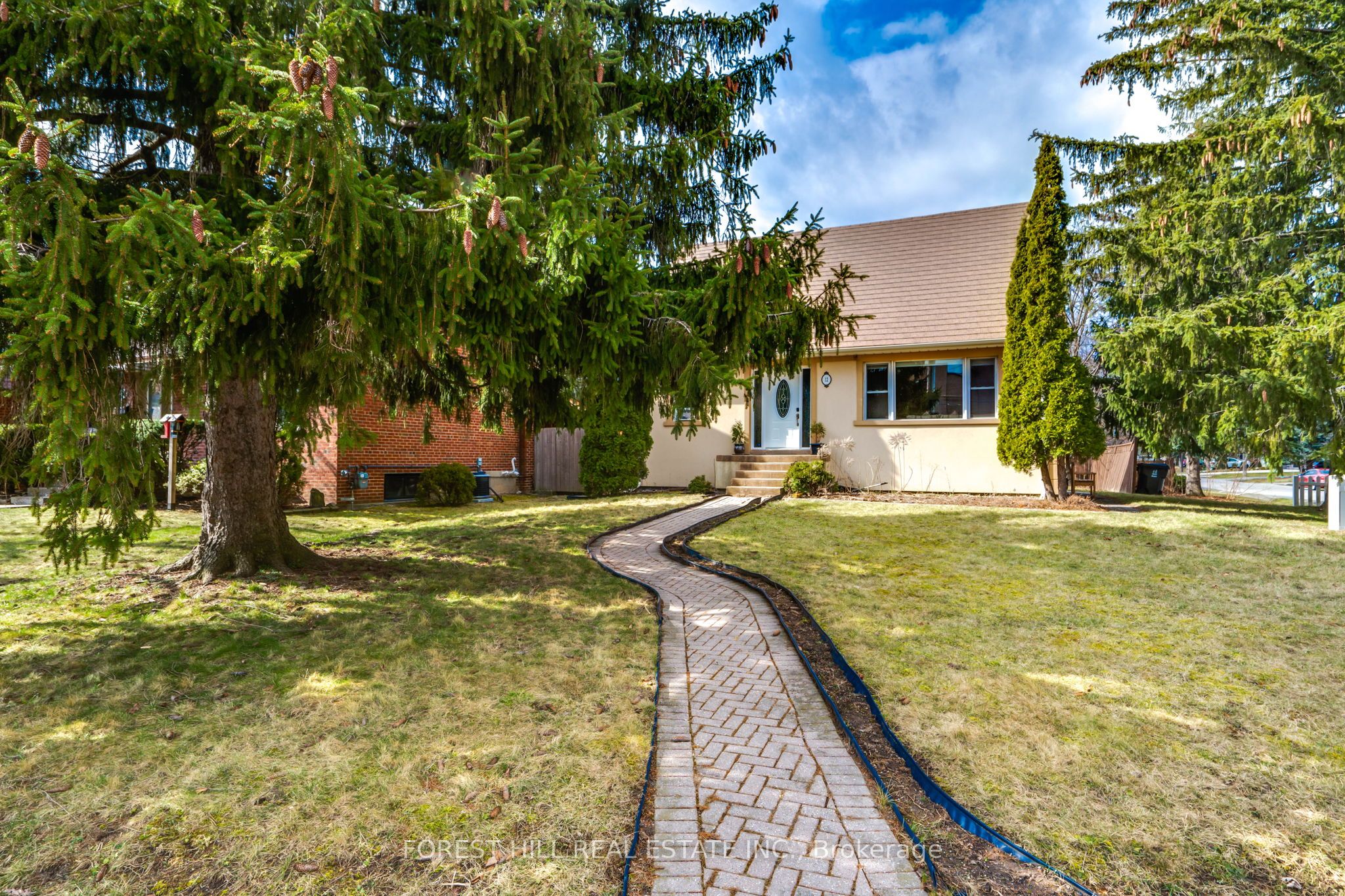 12 Glen Agar Drive Property Photo 1