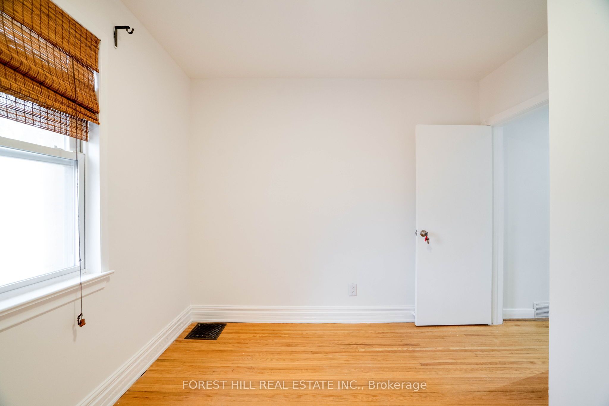 12 Glen Agar Drive Property Photo 18