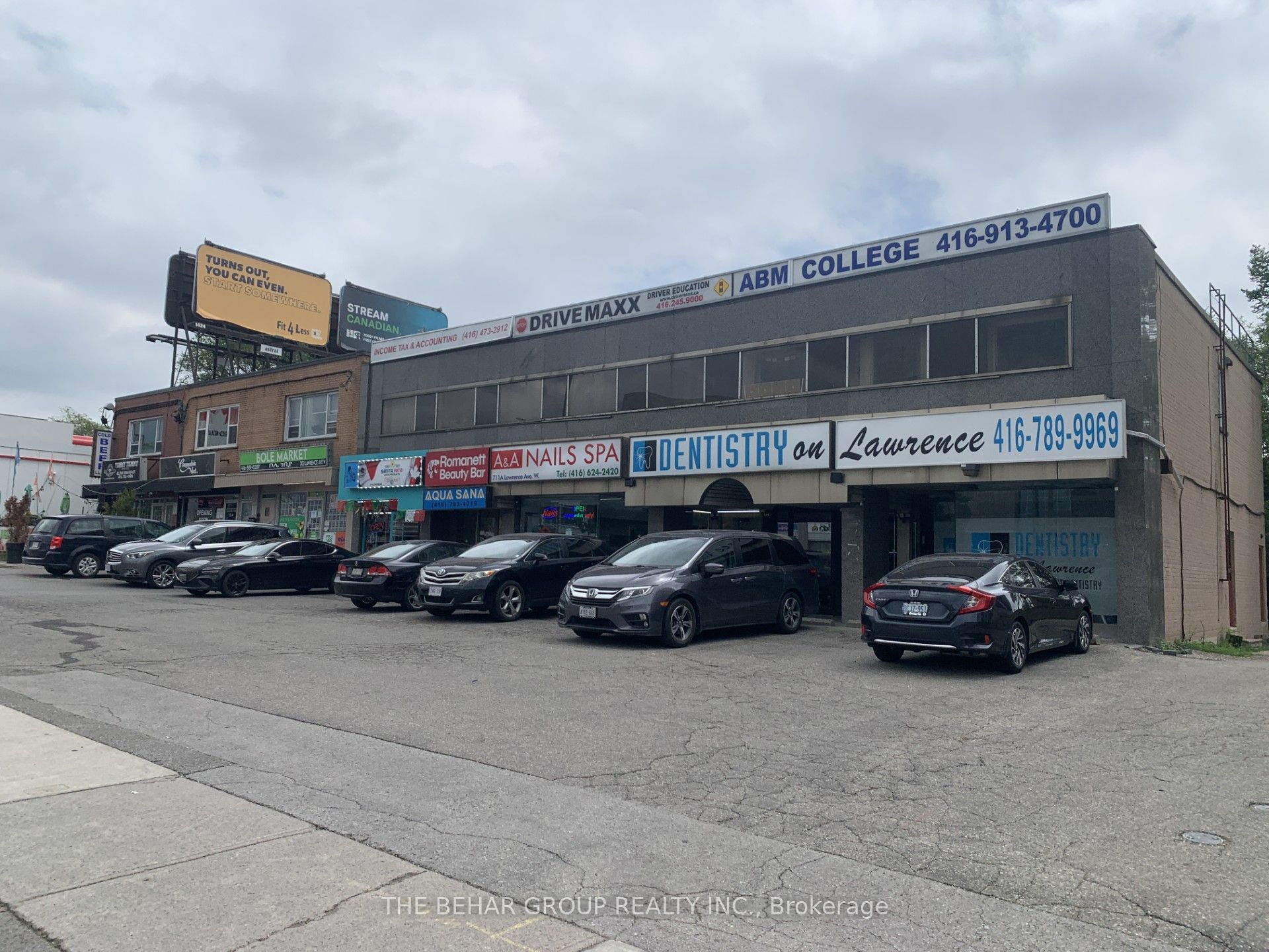 705 Lawrence Avenue W 202 Property Photo 1