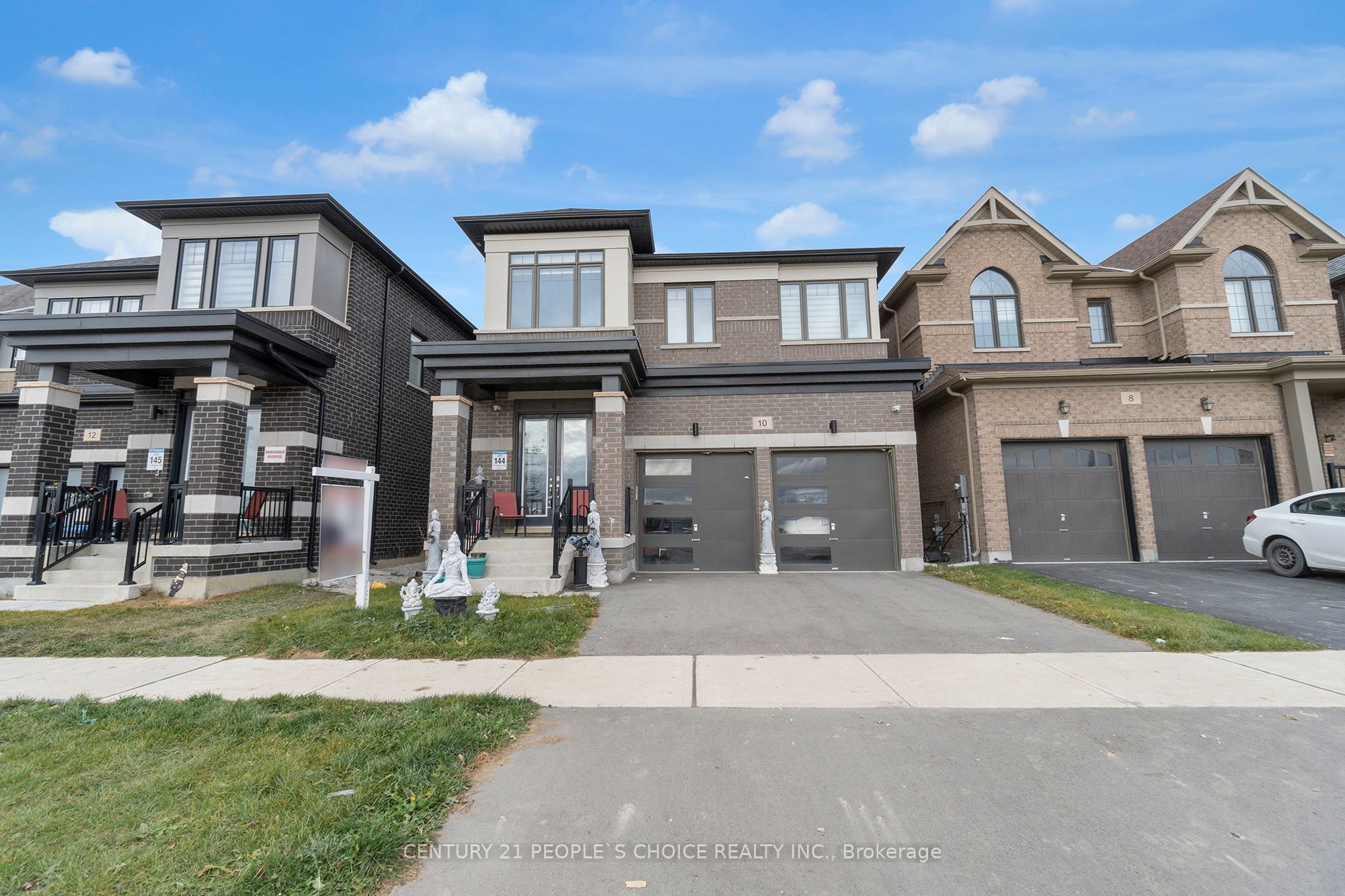 10 Tweedhill Avenue Property Photo 1