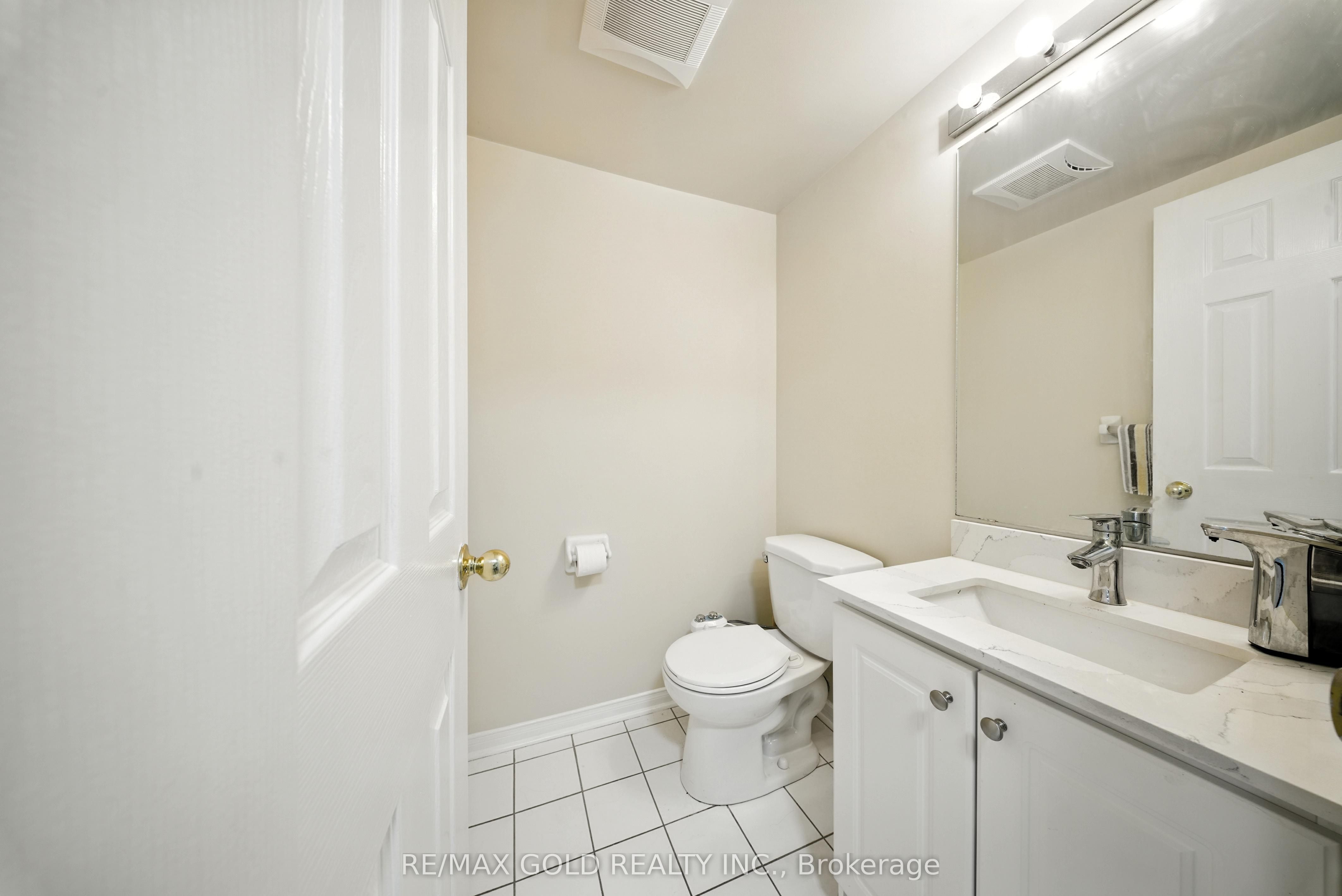 50 Strathaven Drive 58 Property Photo 9