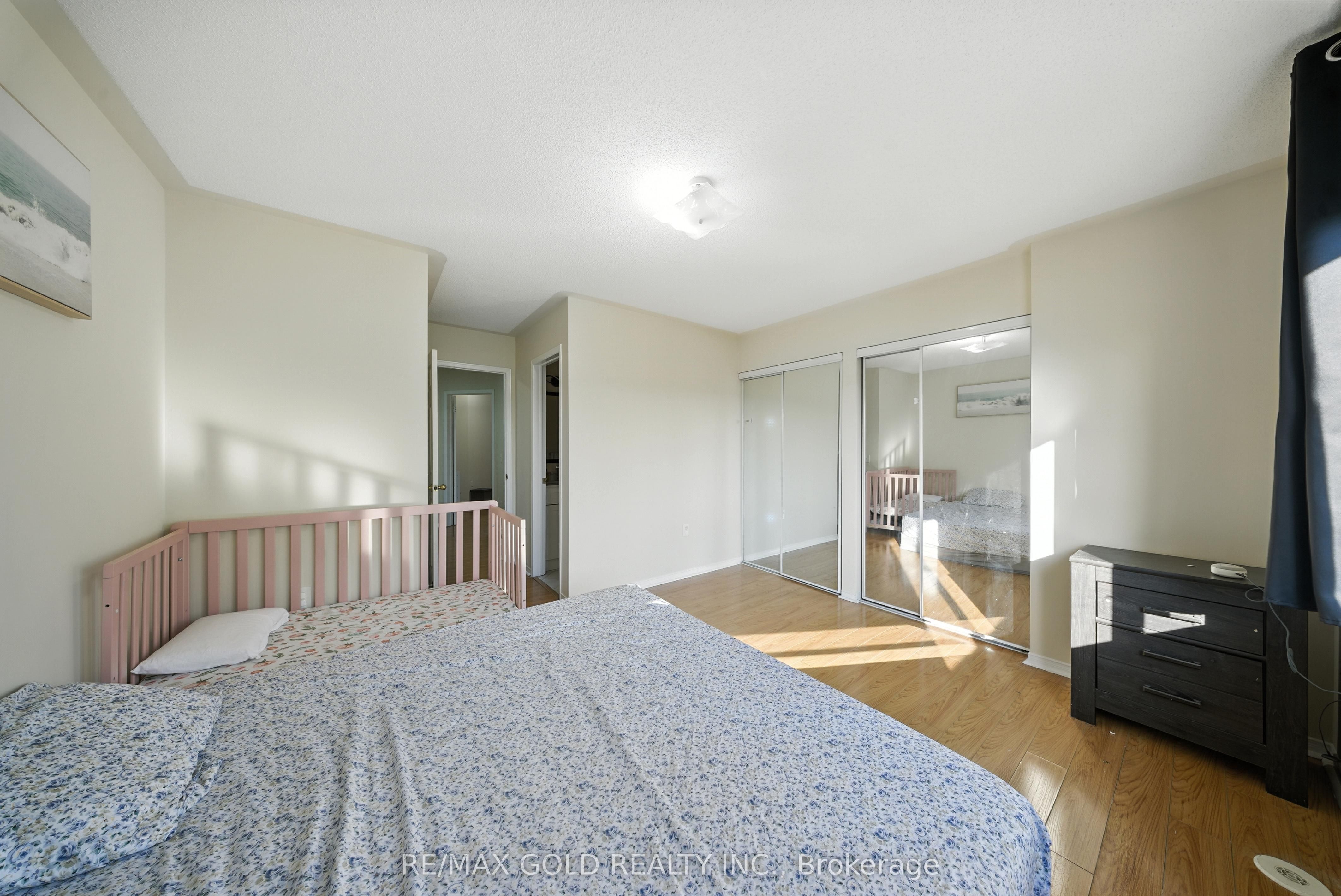 50 Strathaven Drive 58 Property Photo 23