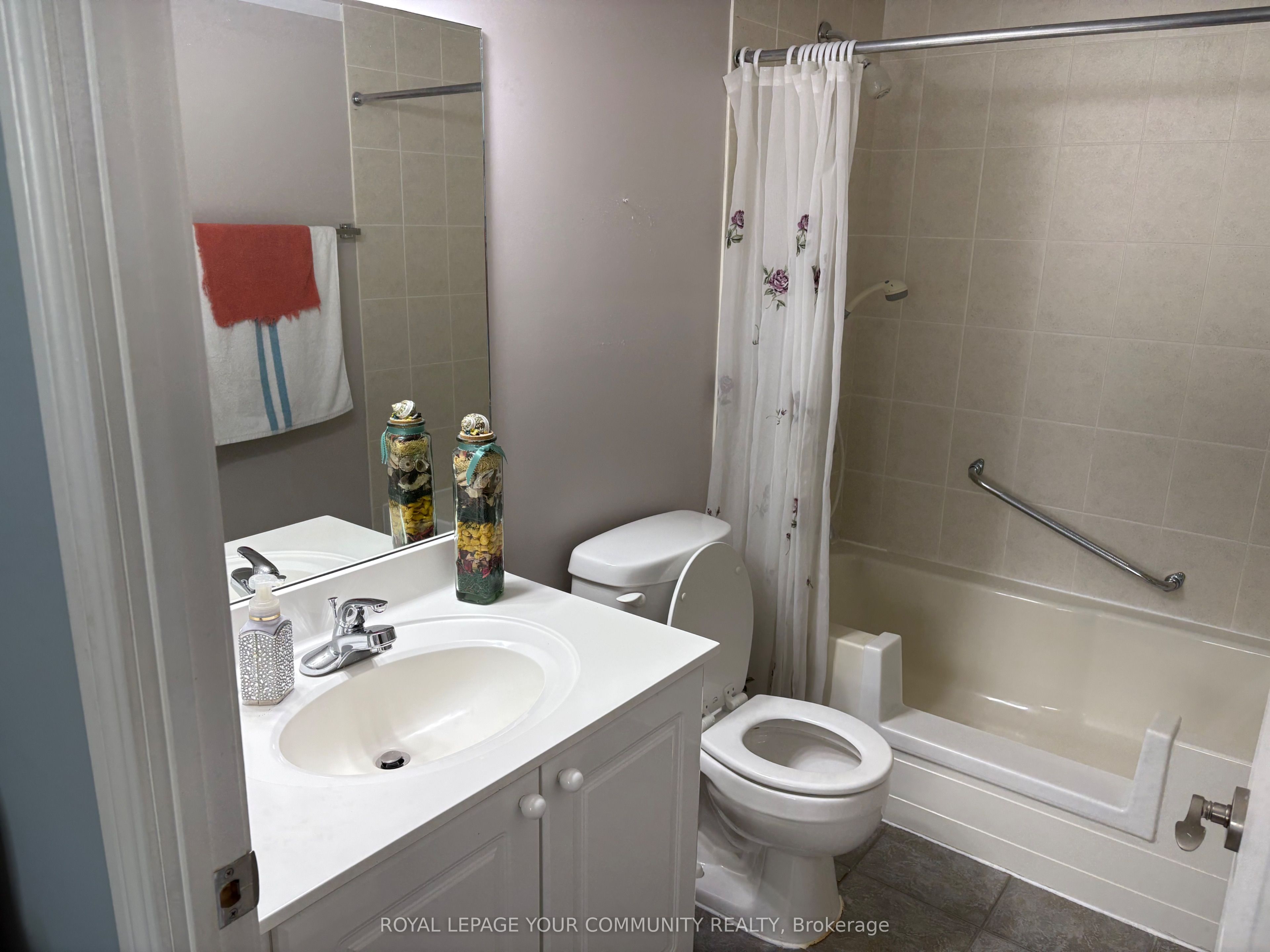 2088 Lawrence Avenue W 908 Property Photo 16