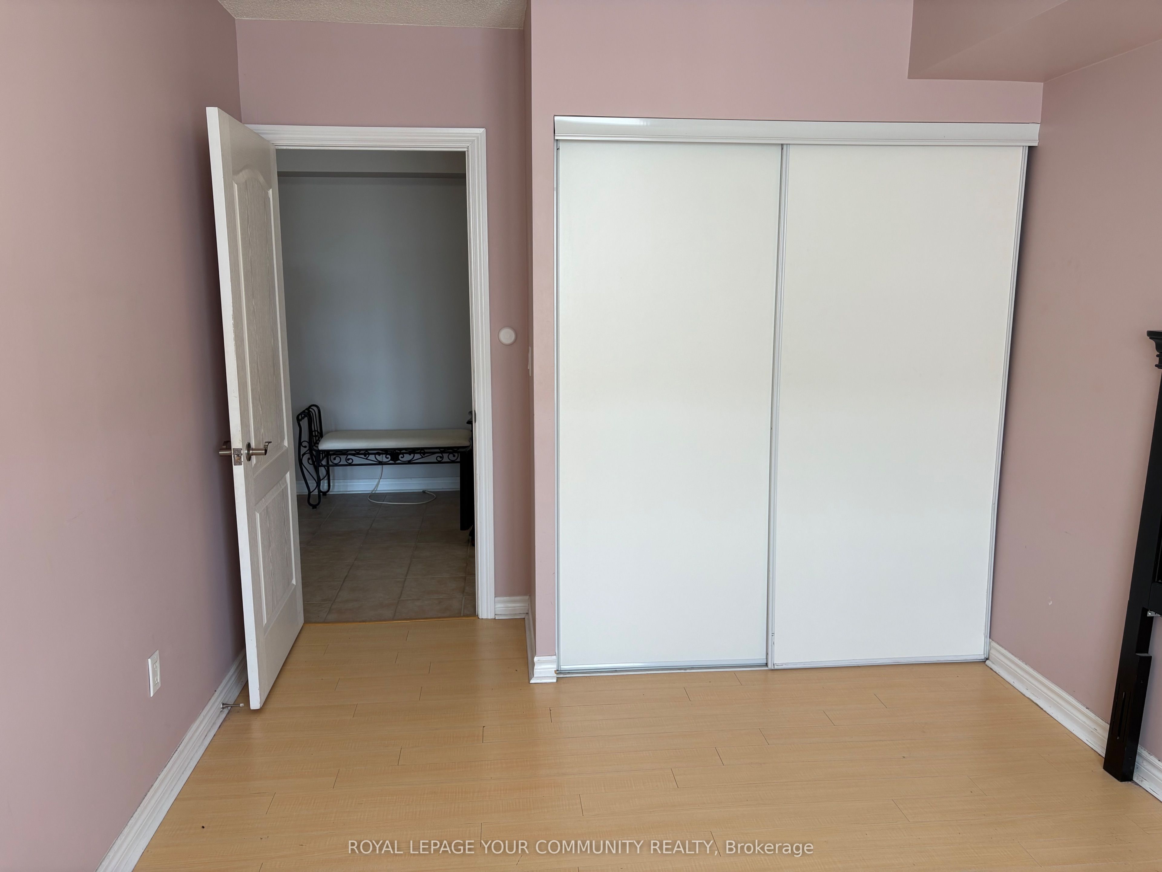 2088 Lawrence Avenue W 908 Property Photo 22