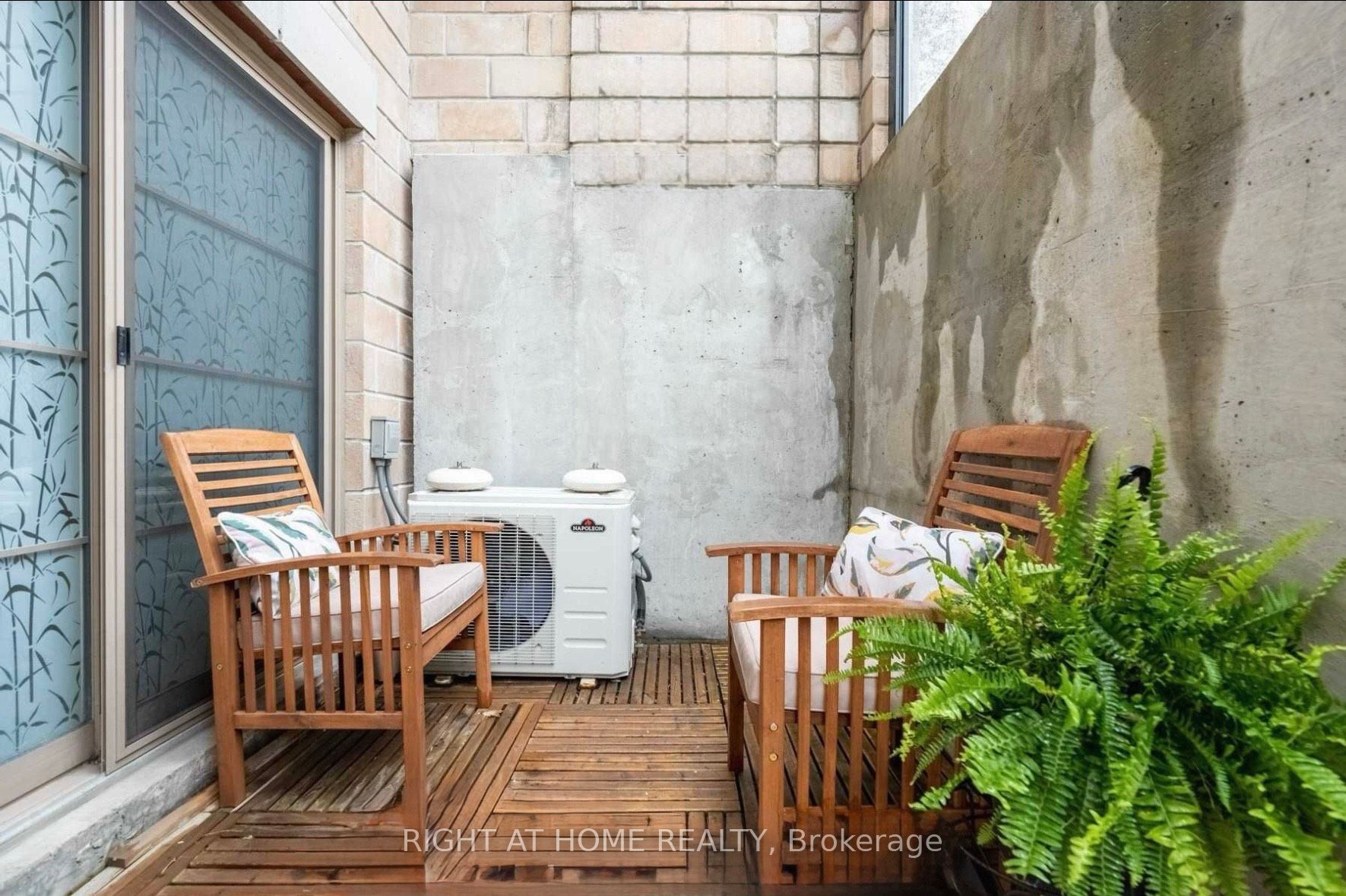 2315 Sheppard Avenue W 42 Property Photo 10