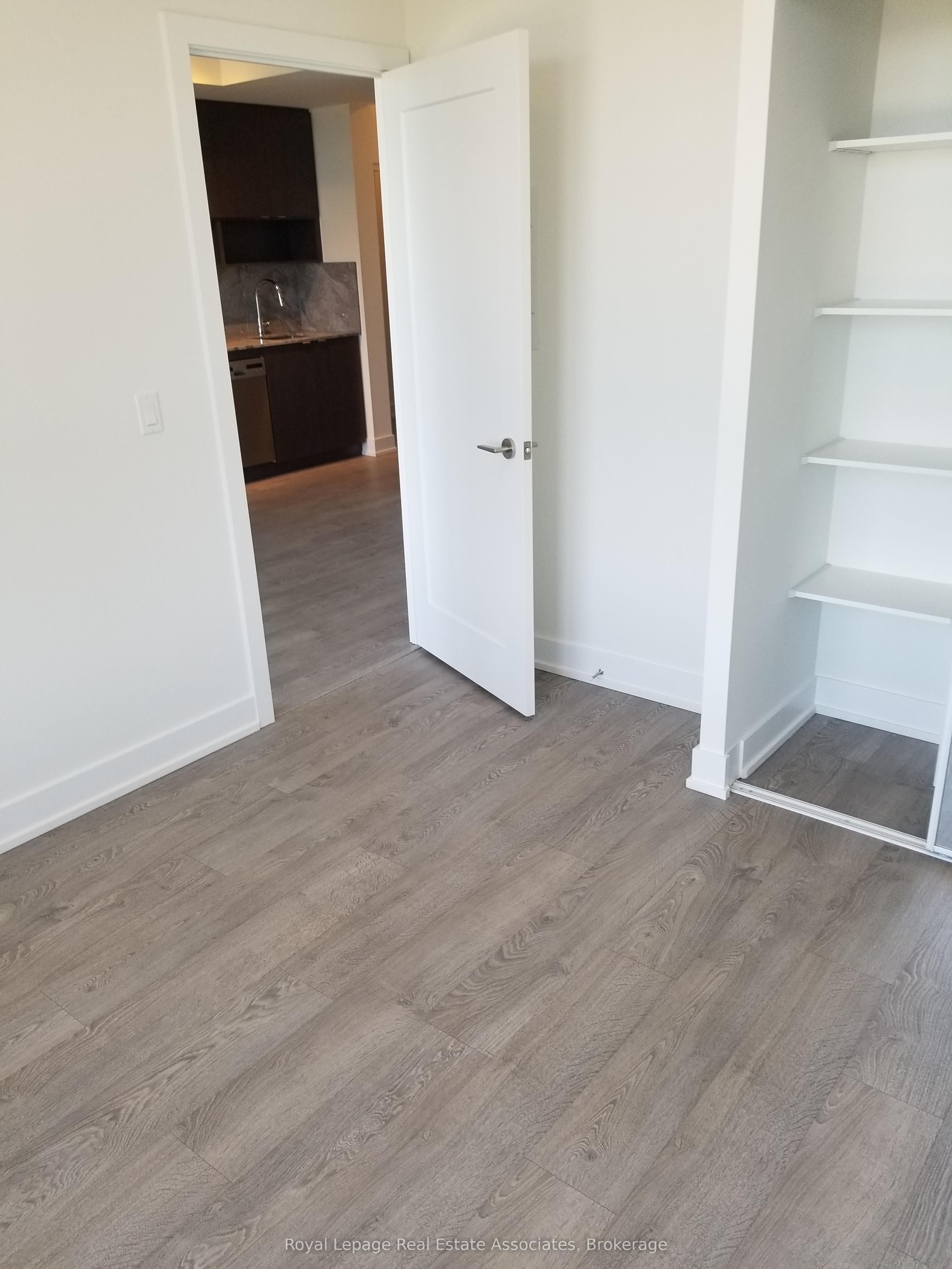 7 Mabelle Avenue 4405 Property Photo 6